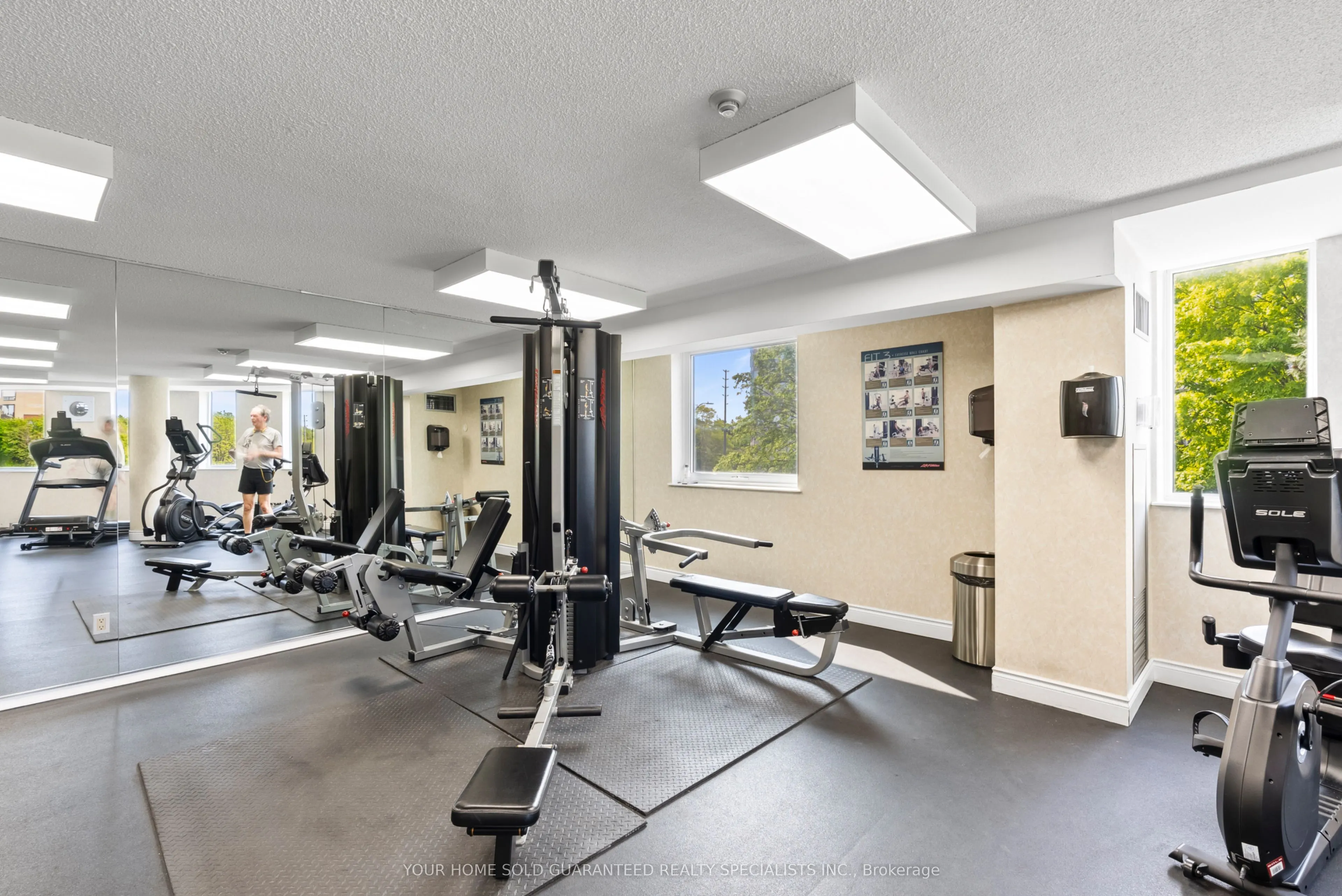 326 Major Mackenzie Drive E, #511