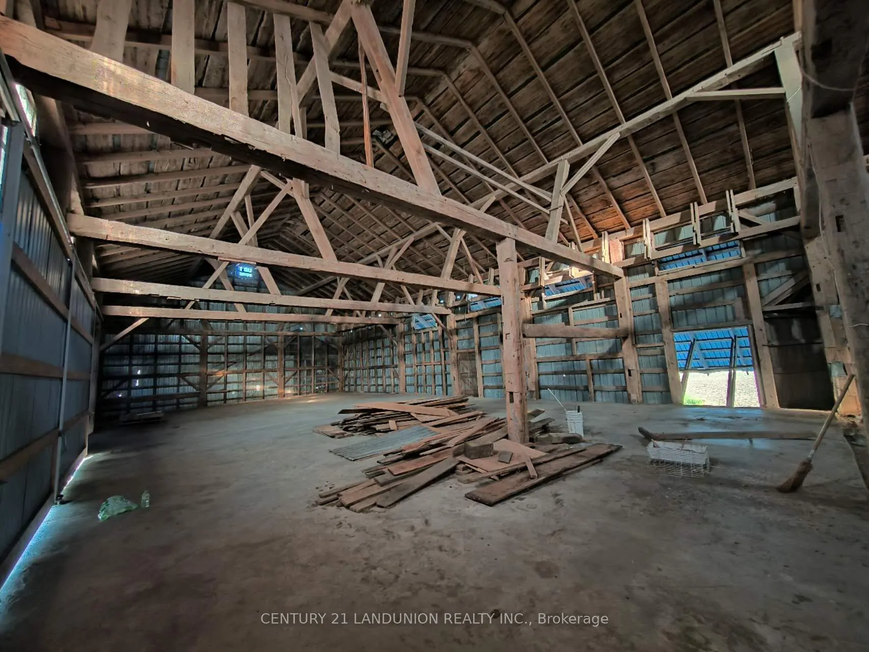 4261 Bloomington Road