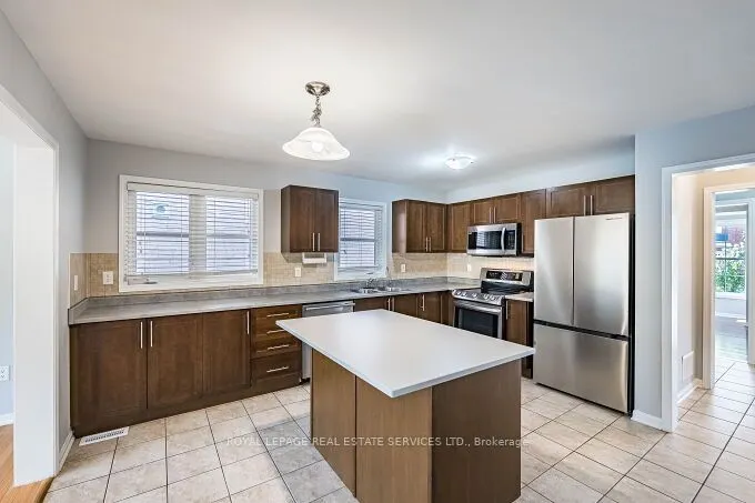 39 Mae Brooks Drive