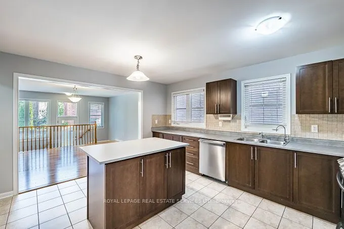 39 Mae Brooks Drive
