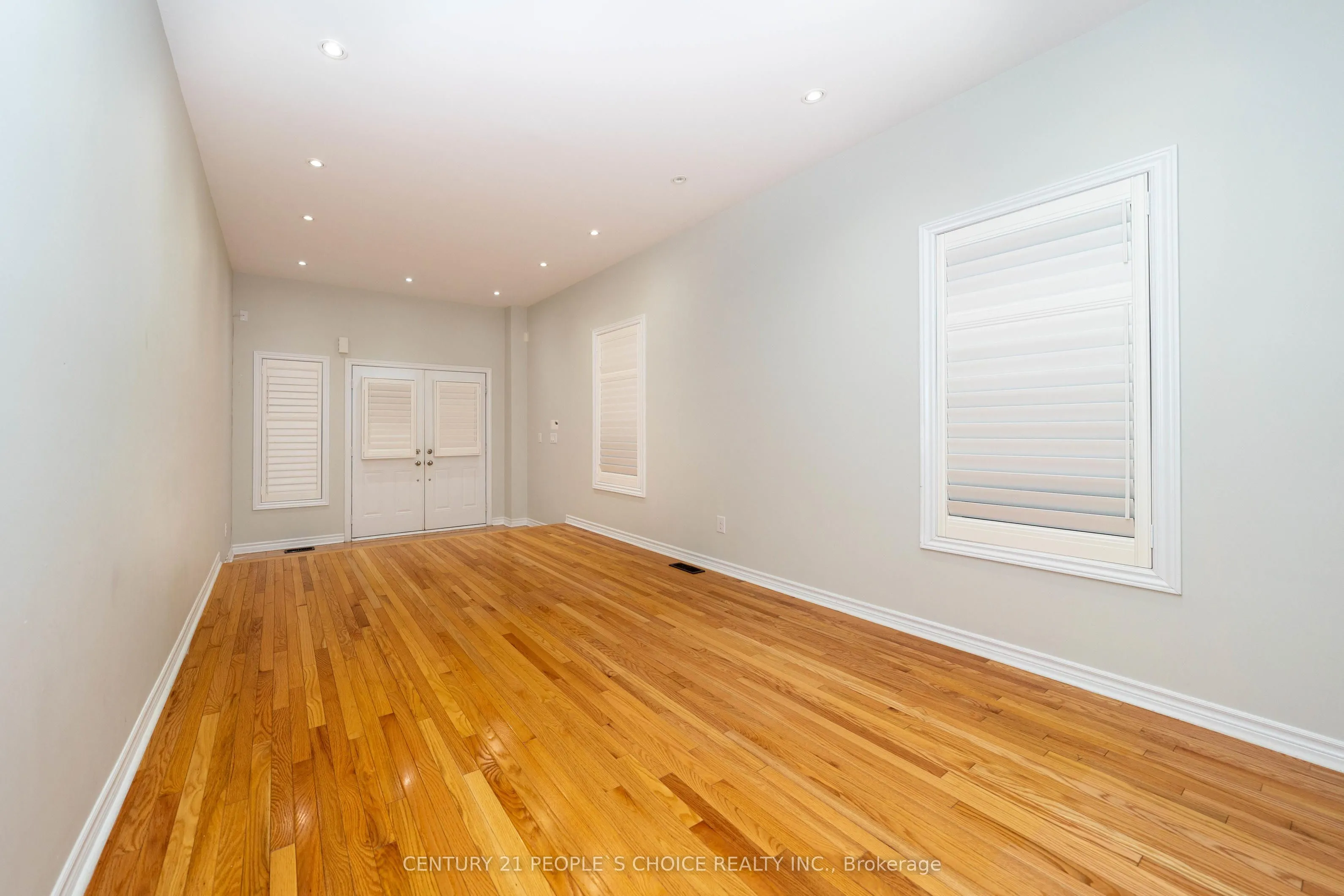 38 Vettese Court, #Upper