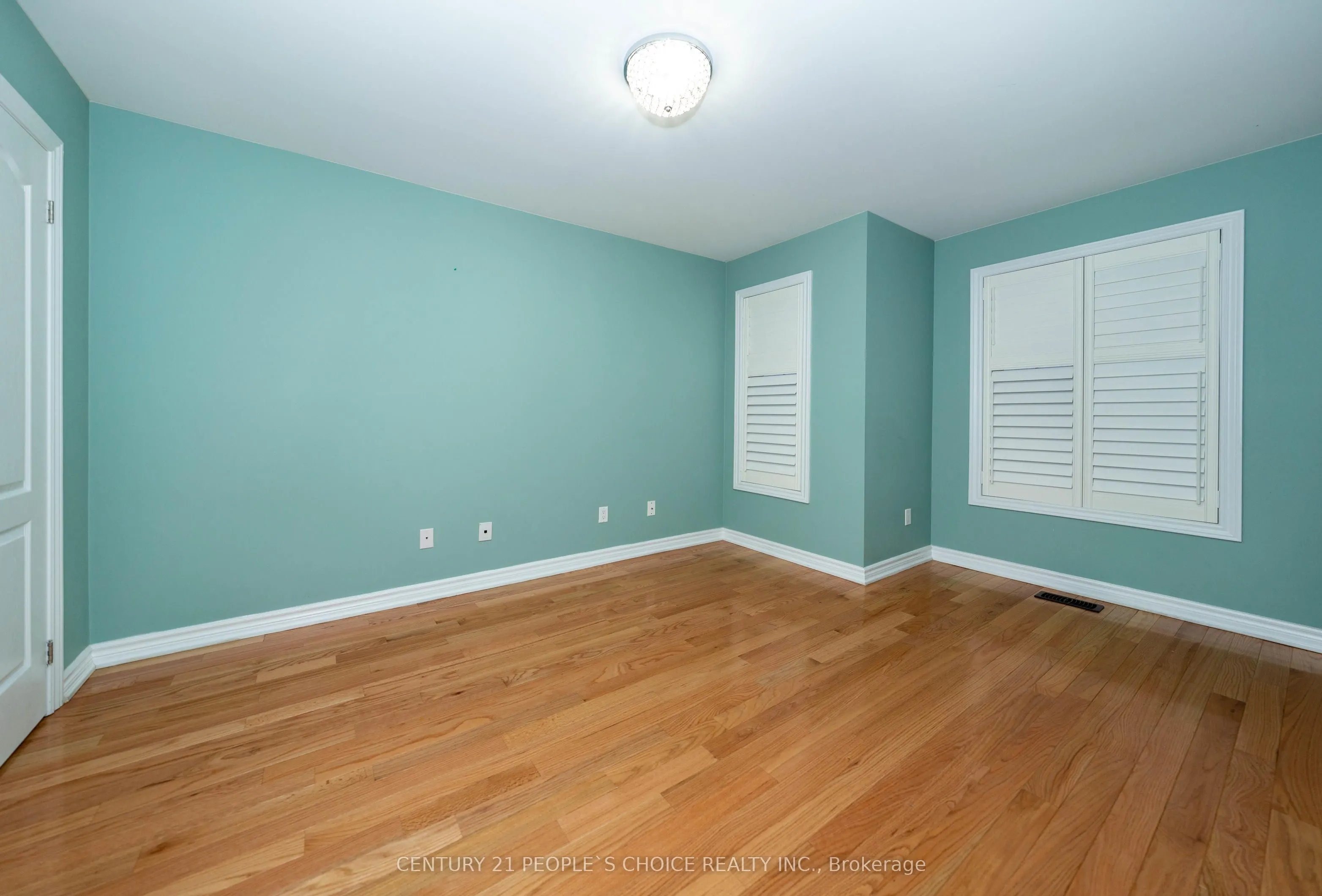 38 Vettese Court, #Upper