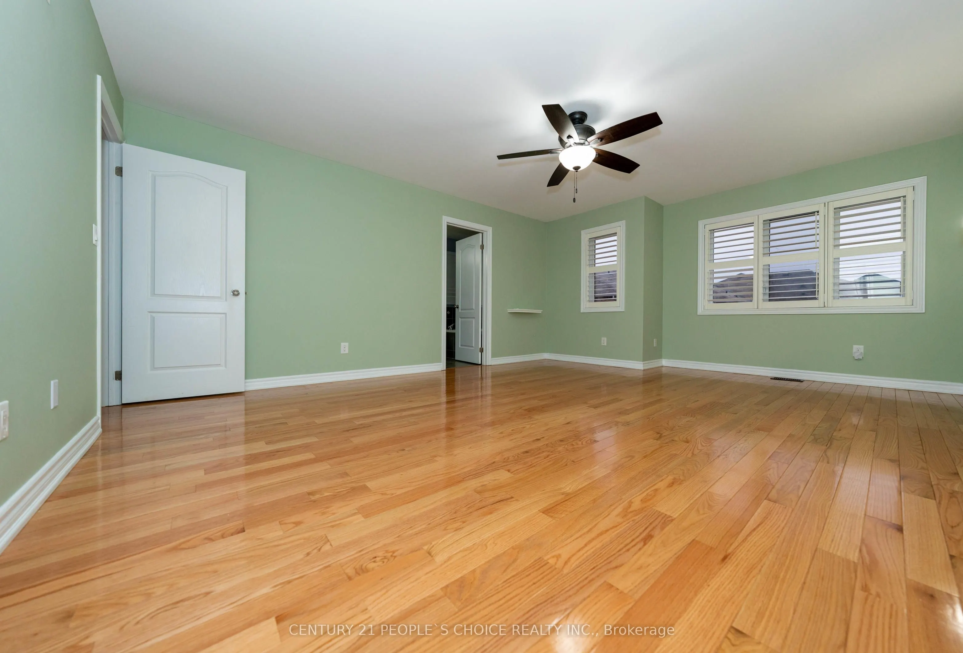 38 Vettese Court, #Upper
