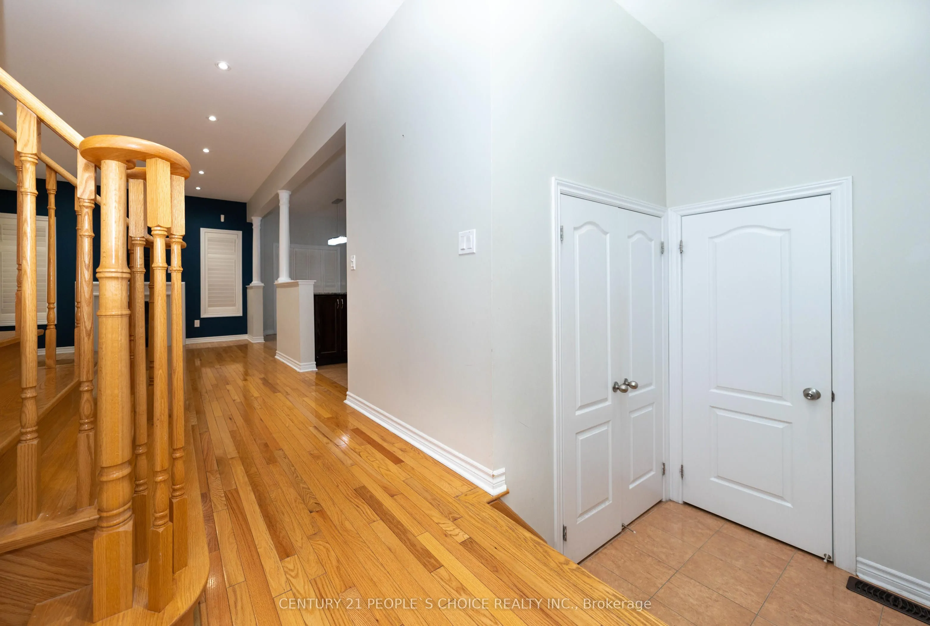38 Vettese Court, #Upper