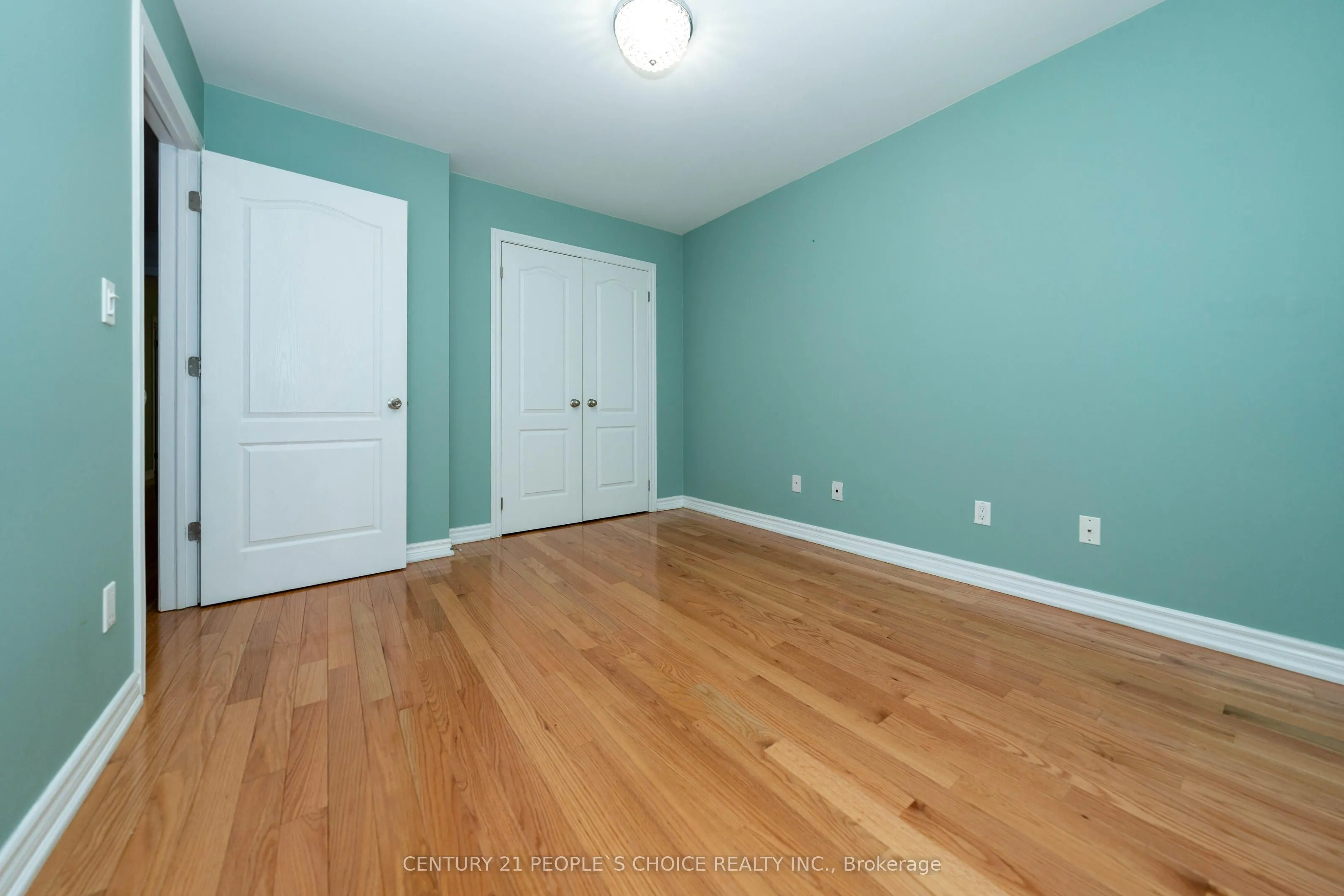 38 Vettese Court, #Upper