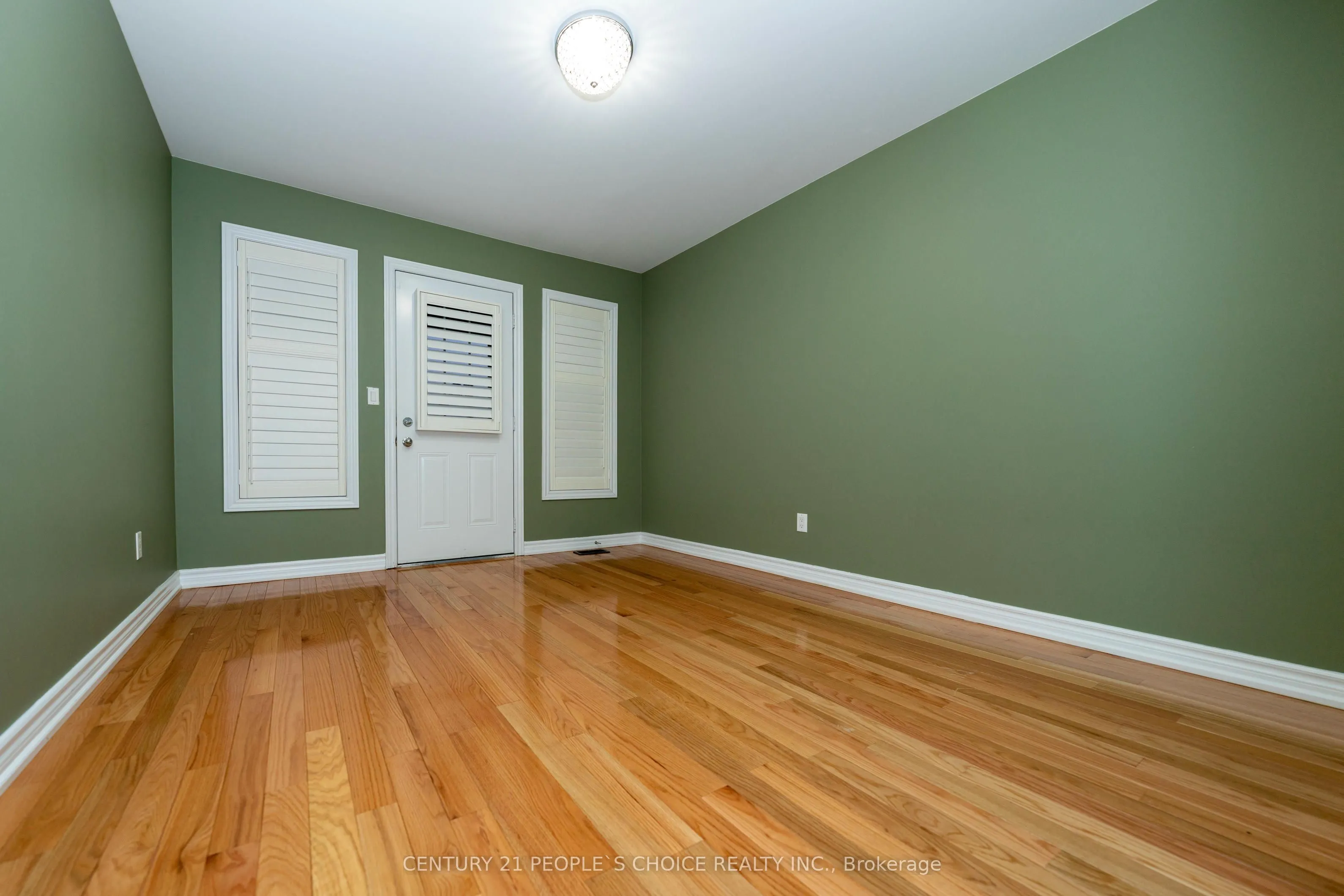38 Vettese Court, #Upper