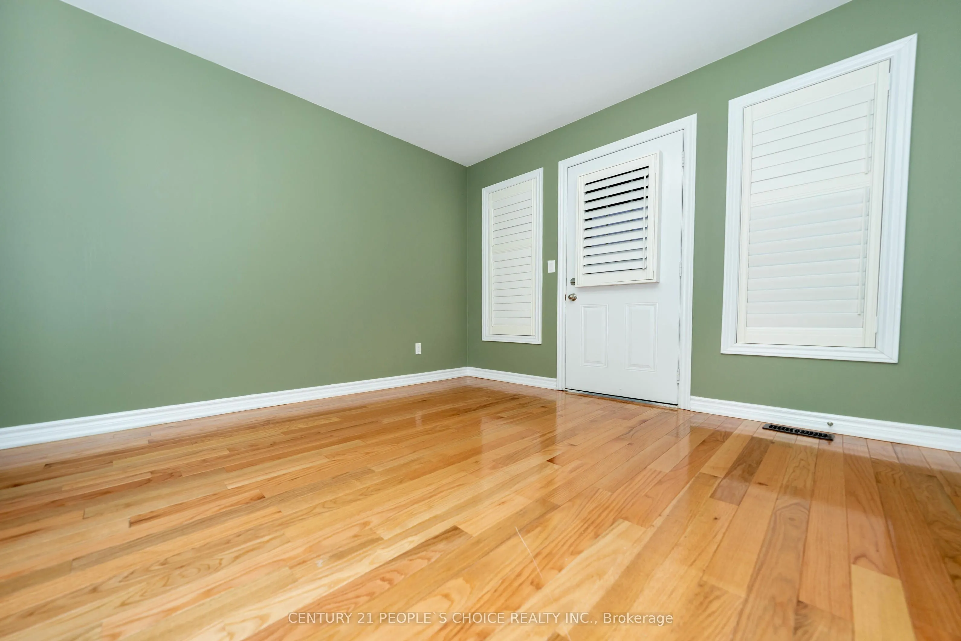 38 Vettese Court, #Upper