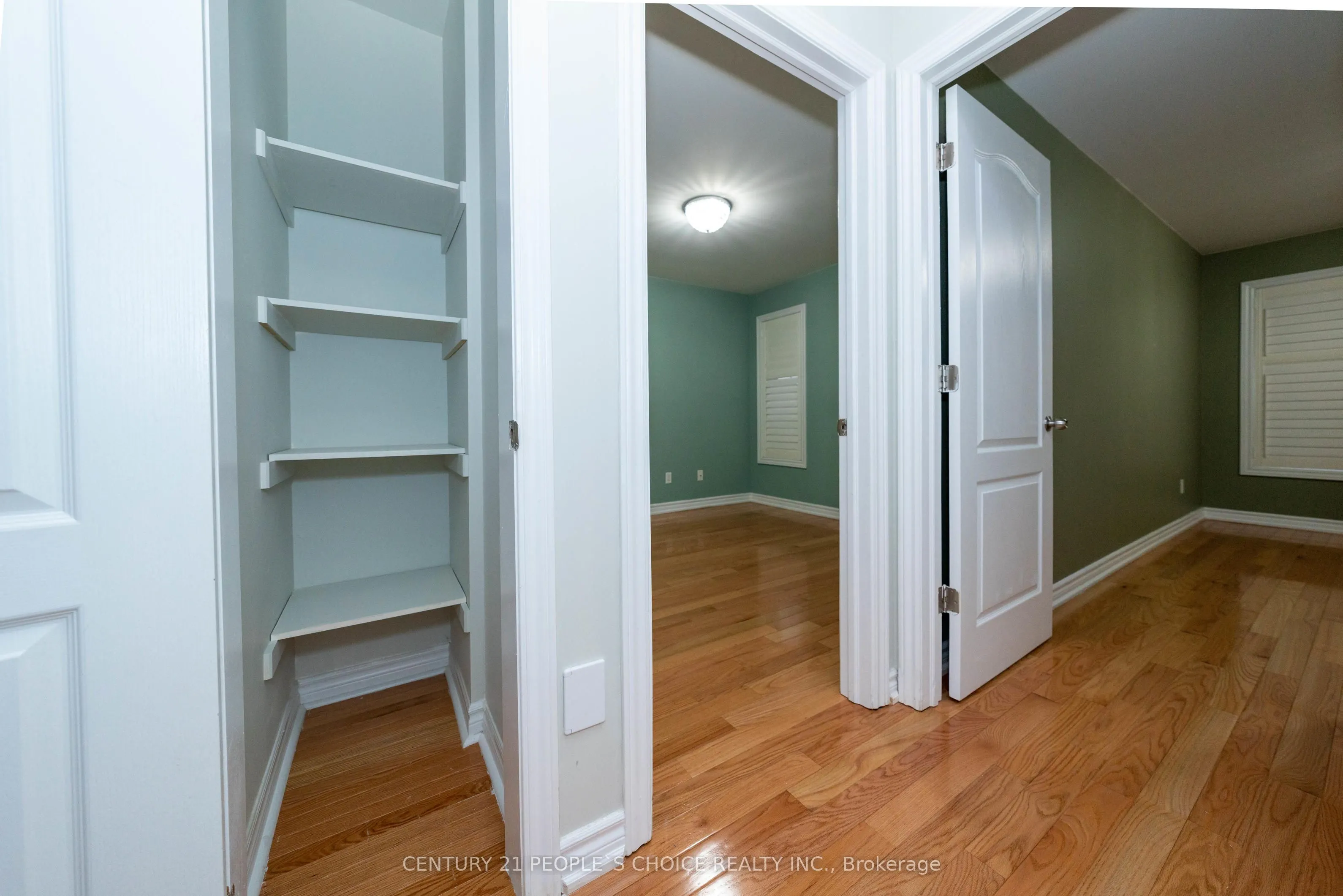 38 Vettese Court, #Upper