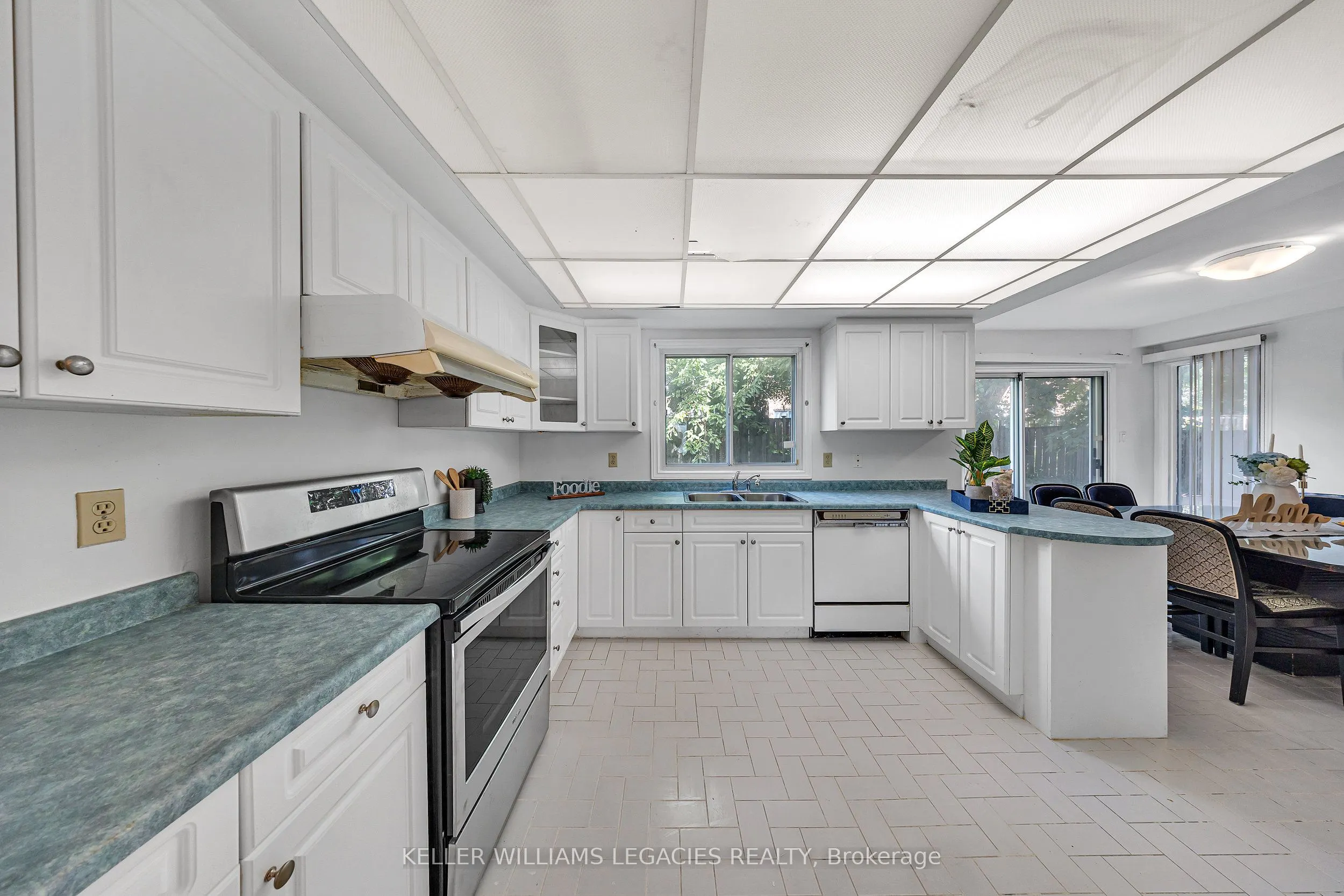 50 Summerdale Drive