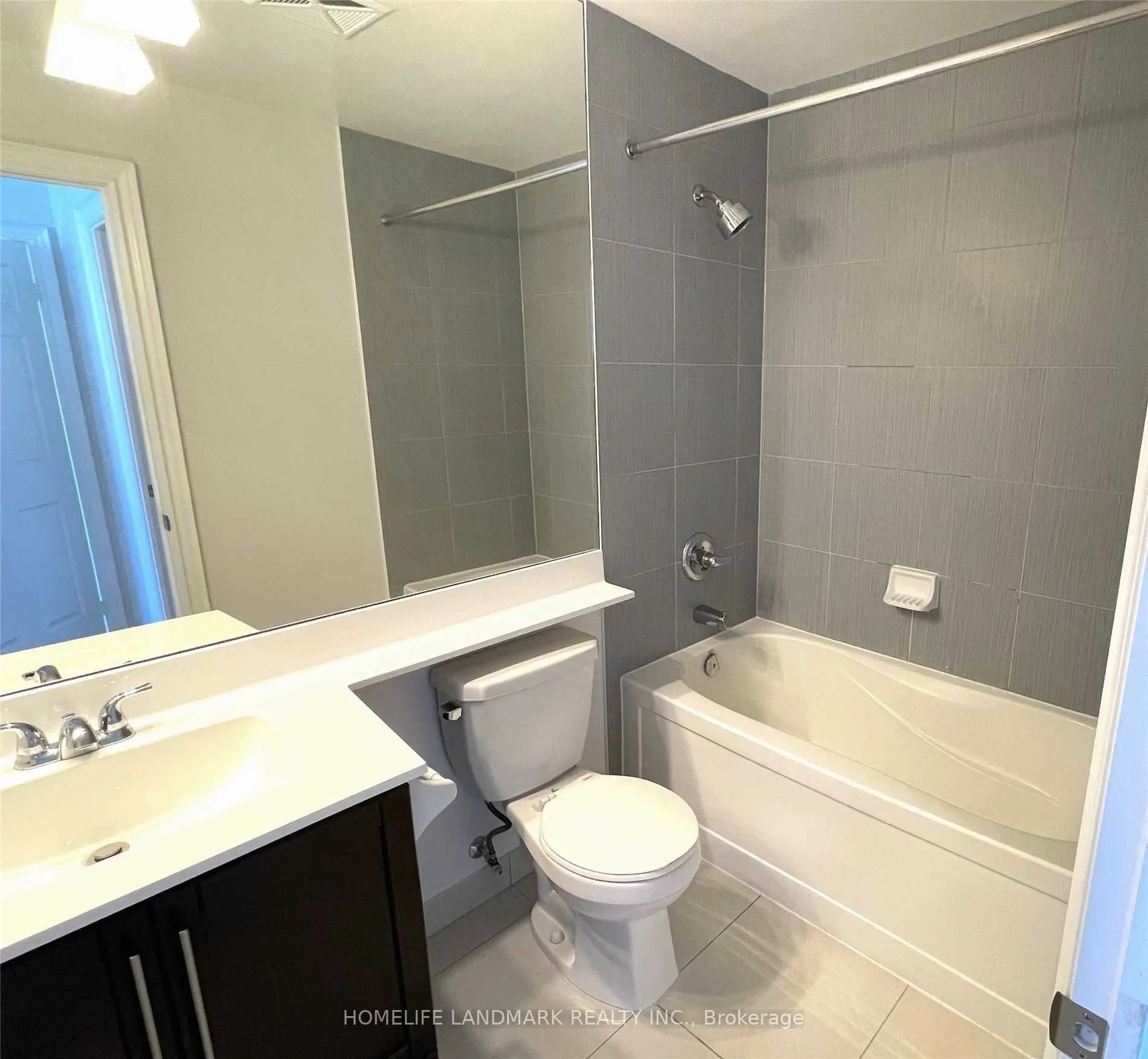 23 Cox Boulevard, #952