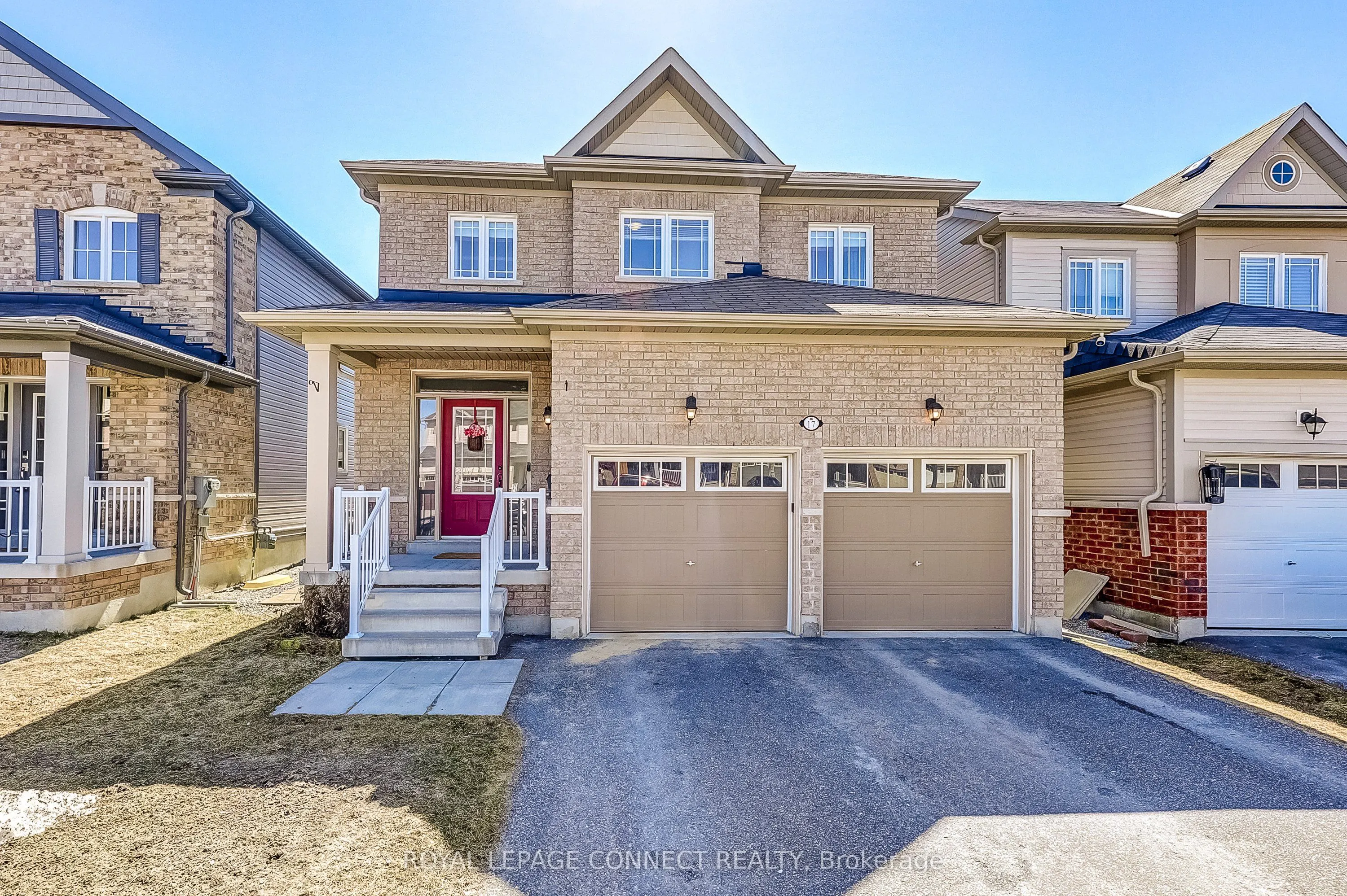 17 Don Hadden Crescent