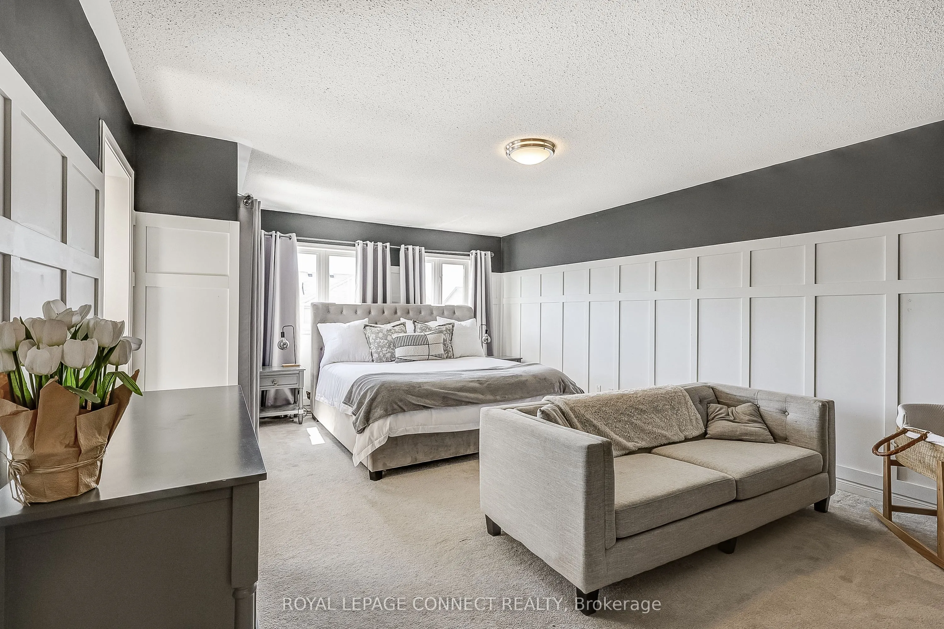17 Don Hadden Crescent