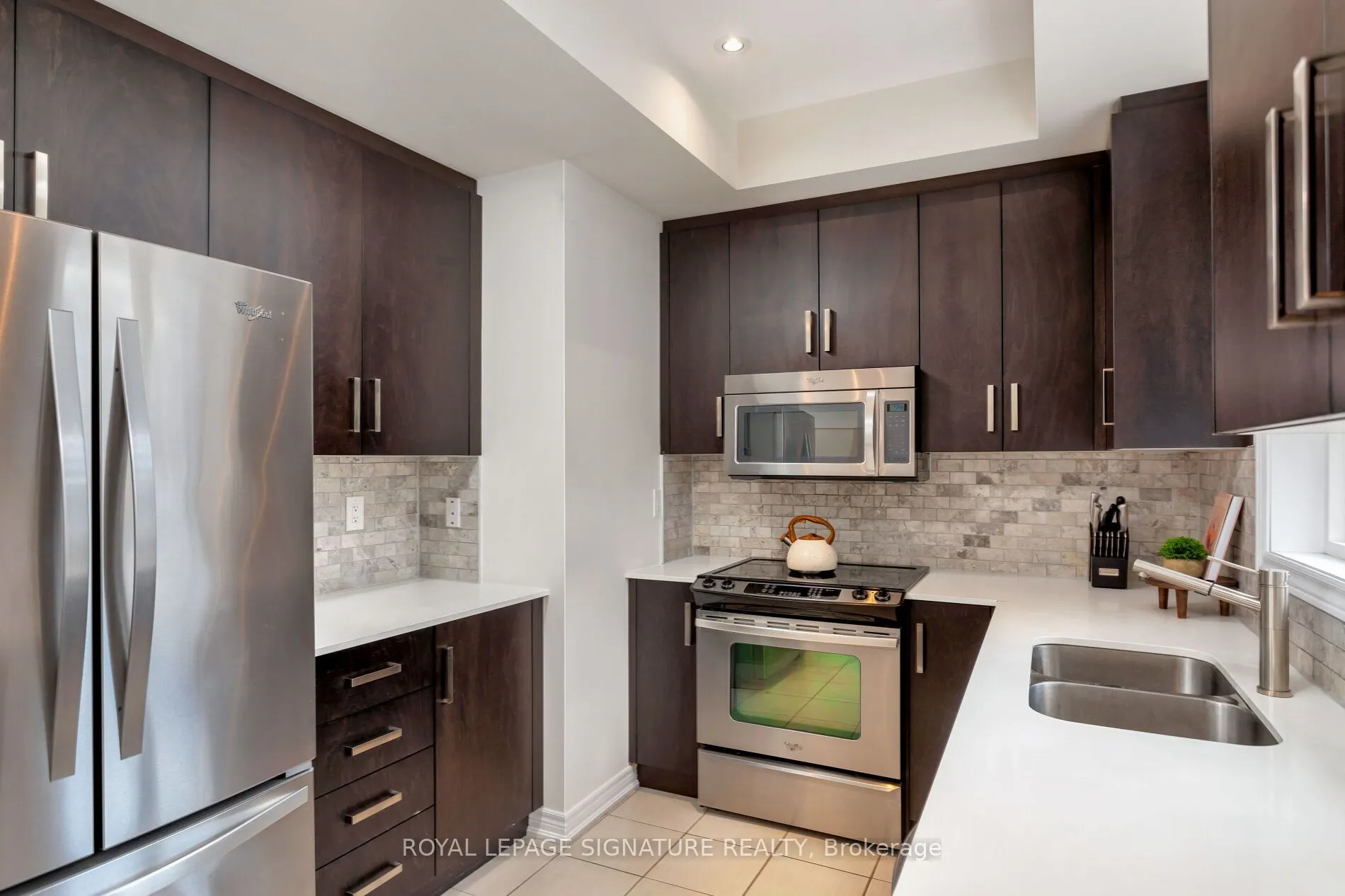 105 Kayla Crescent E, #18