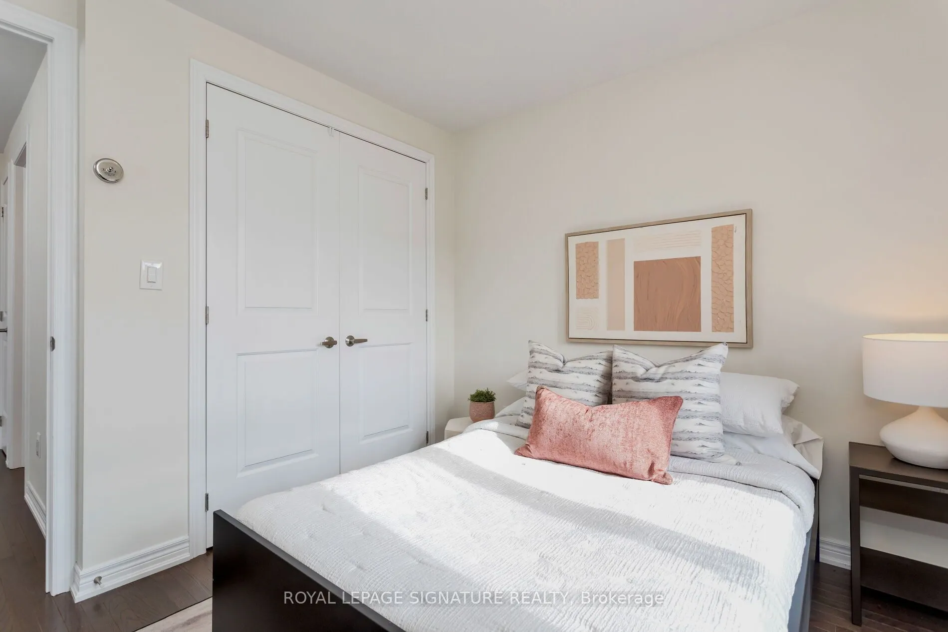 105 Kayla Crescent E, #18
