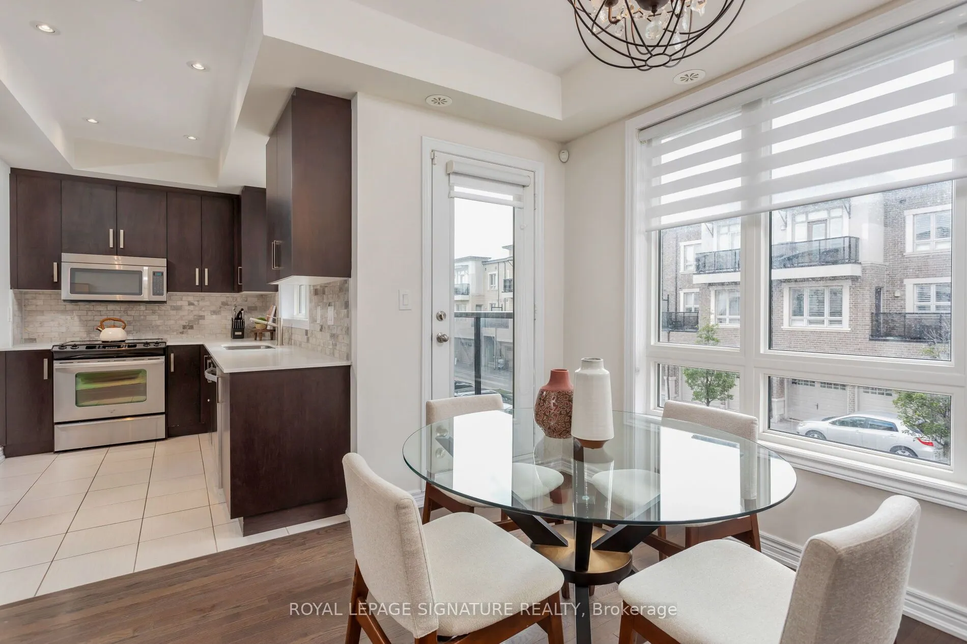 105 Kayla Crescent E, #18