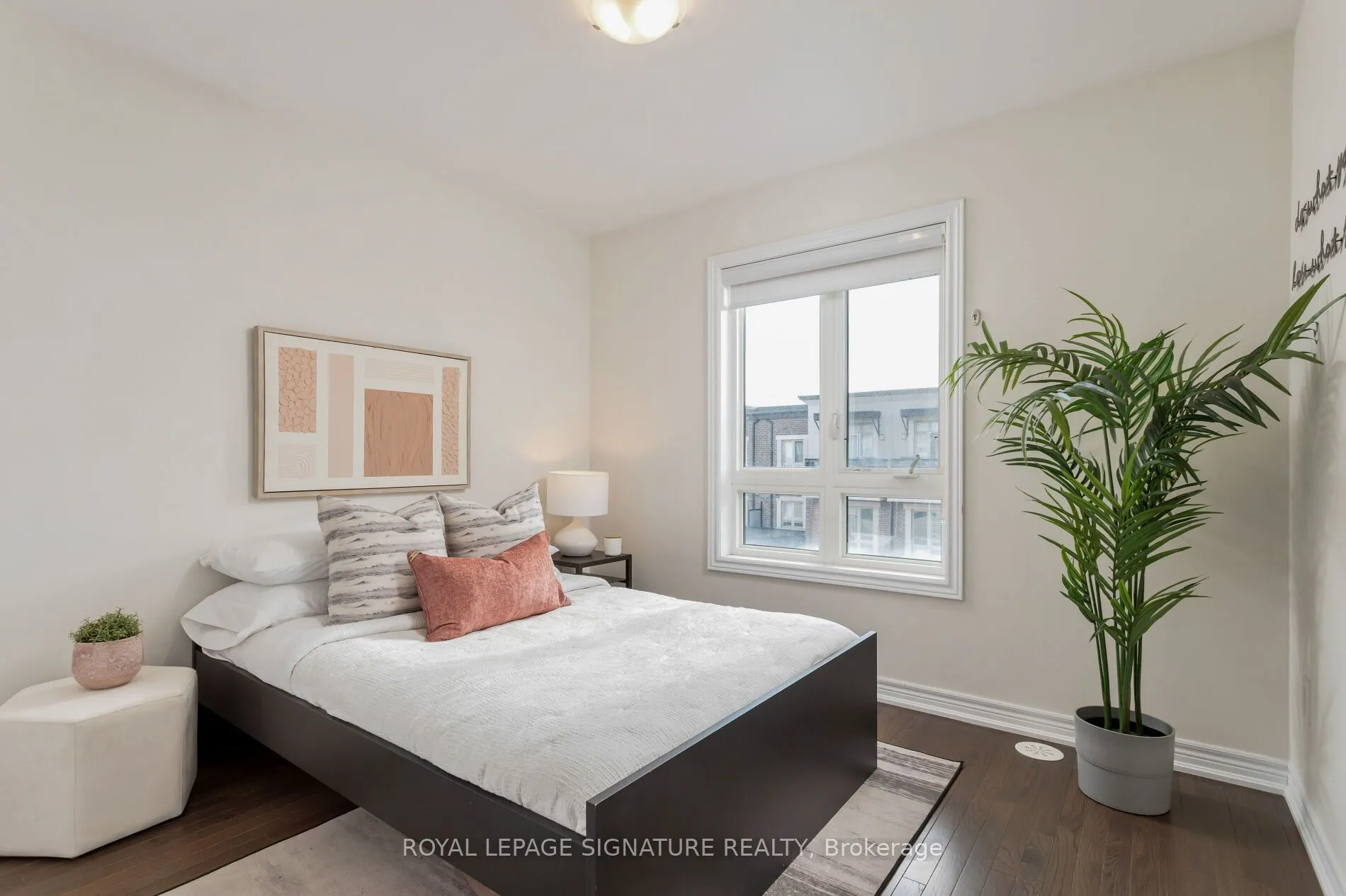 105 Kayla Crescent E, #18