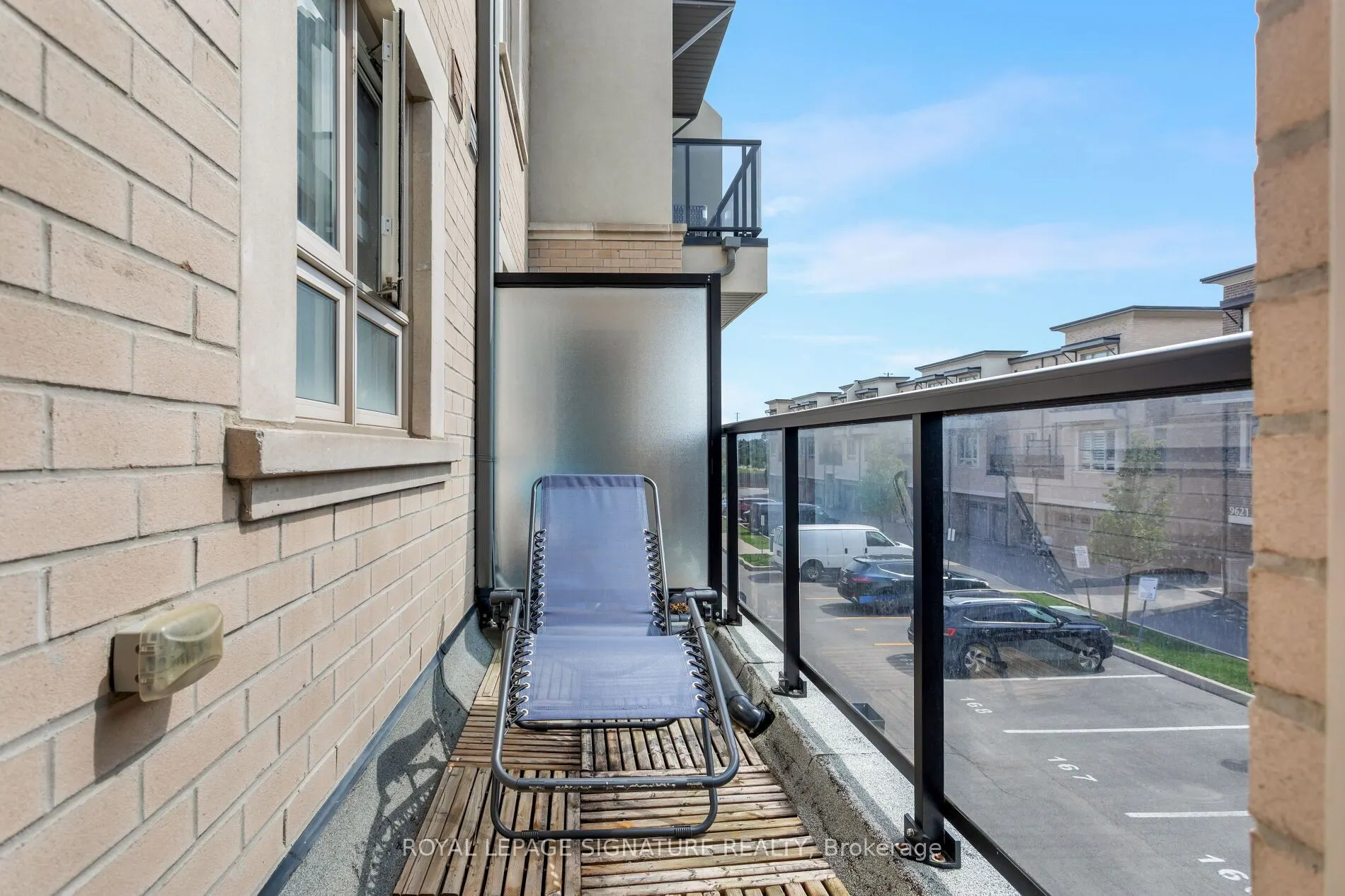 105 Kayla Crescent E, #18