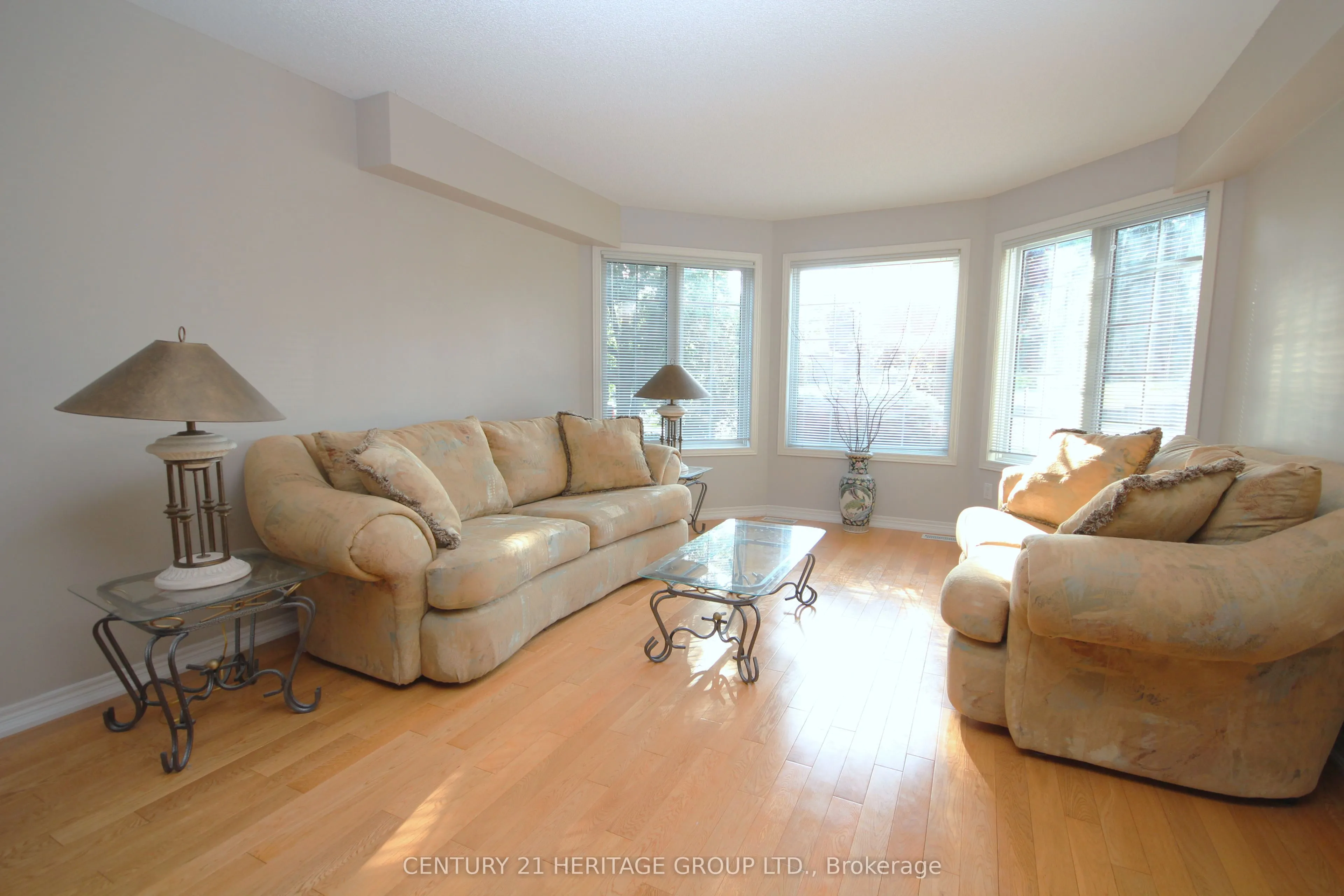 306 Simcoe Road