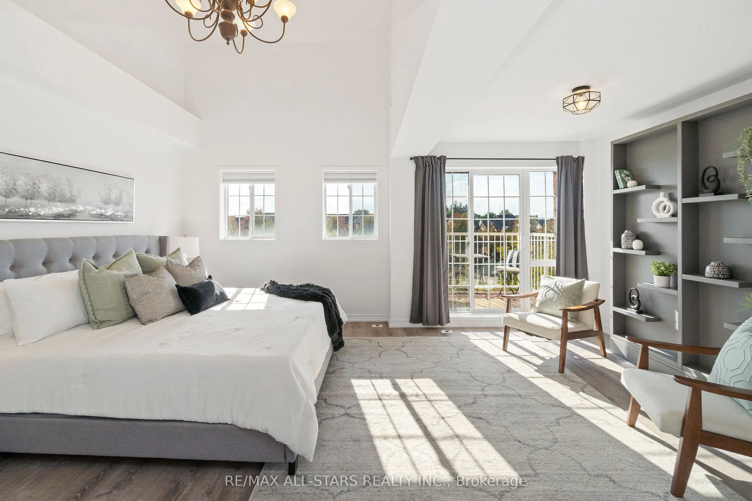 15 Cornell Meadows Avenue, #A204