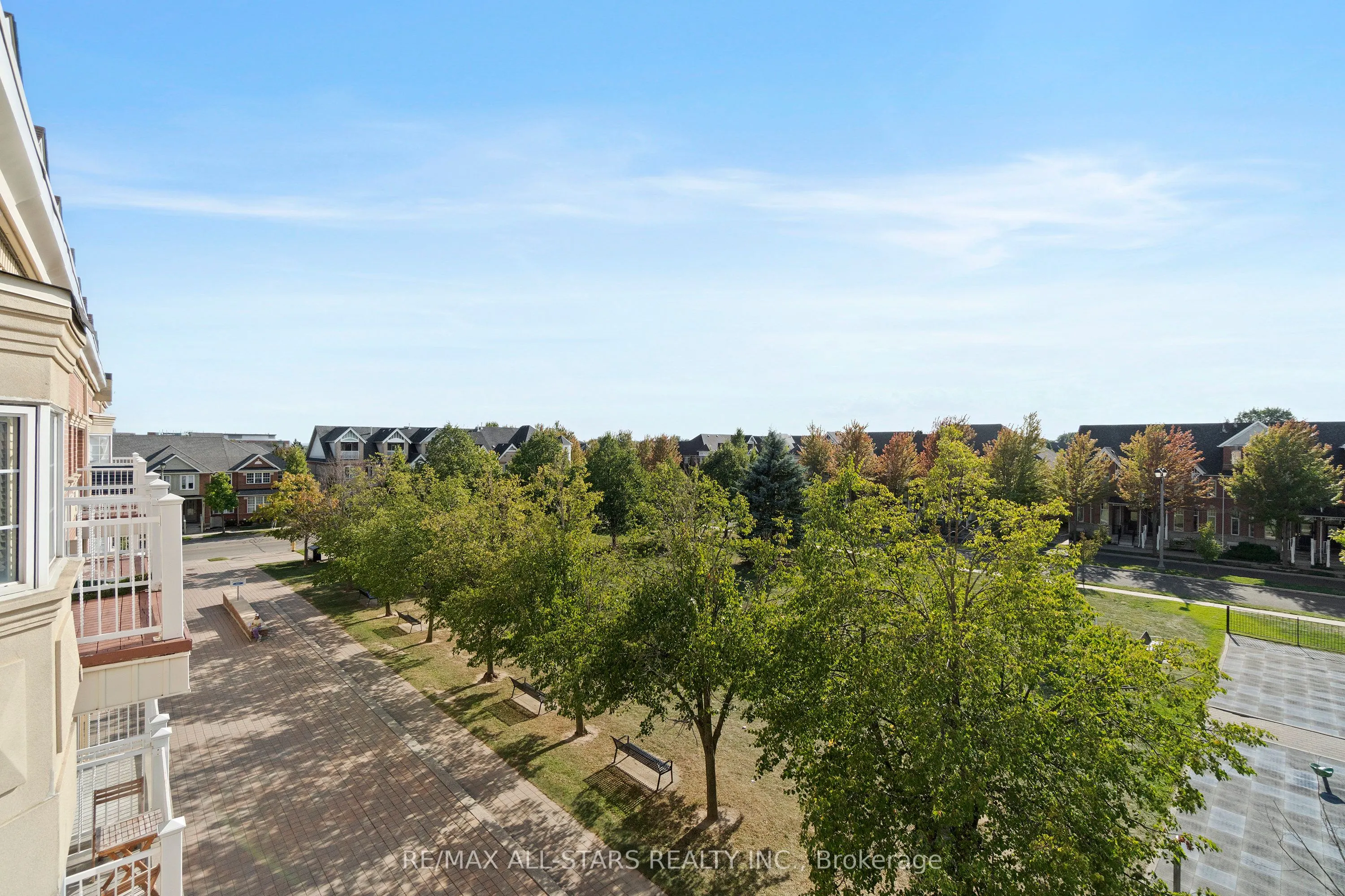 15 Cornell Meadows Avenue, #A204