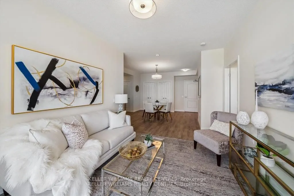 460 William Graham Drive, #302