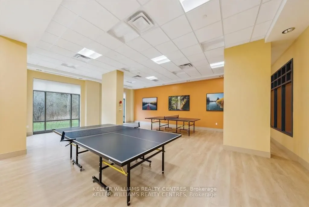 460 William Graham Drive, #302