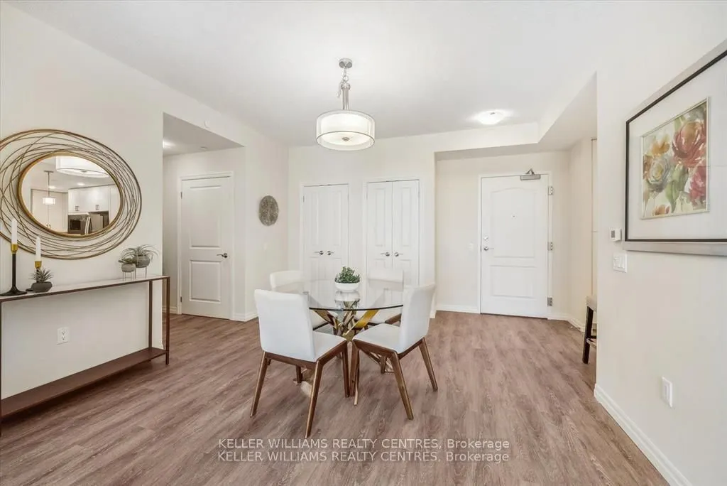 460 William Graham Drive, #302