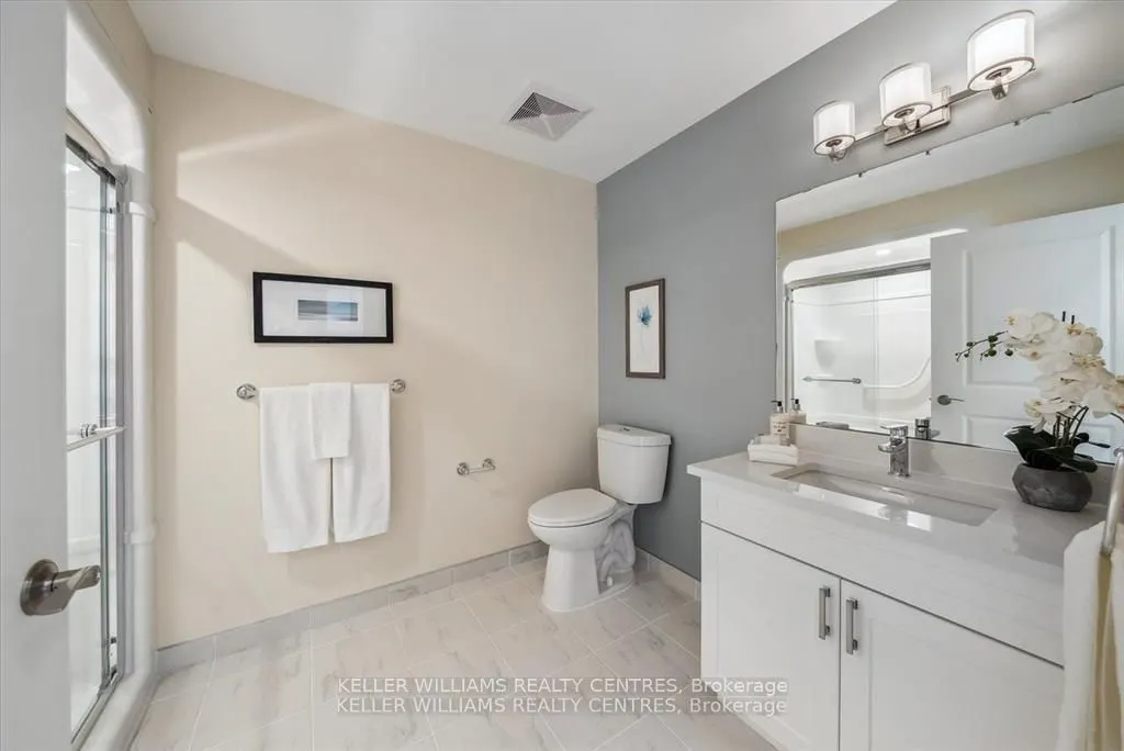 460 William Graham Drive, #302