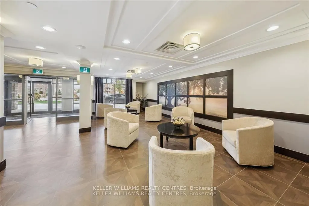 460 William Graham Drive, #302