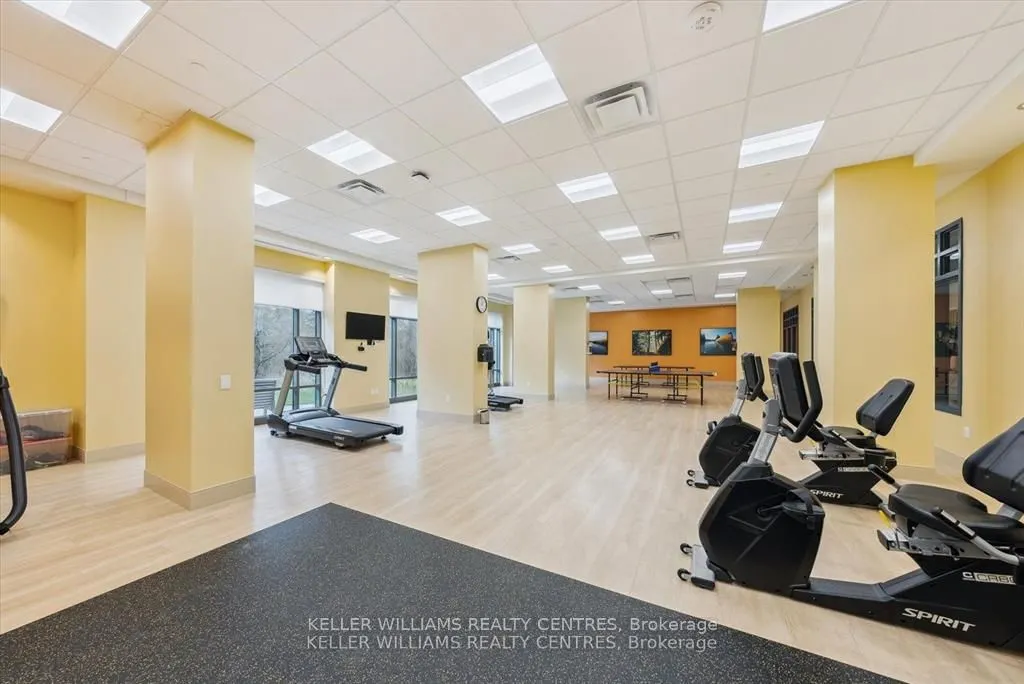460 William Graham Drive, #302