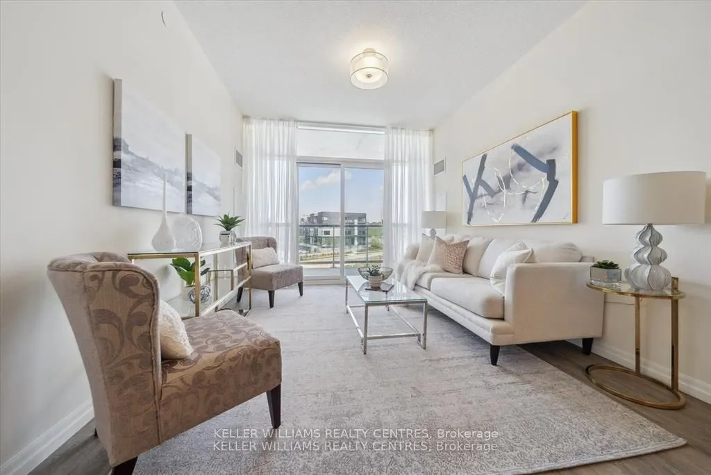 460 William Graham Drive, #302