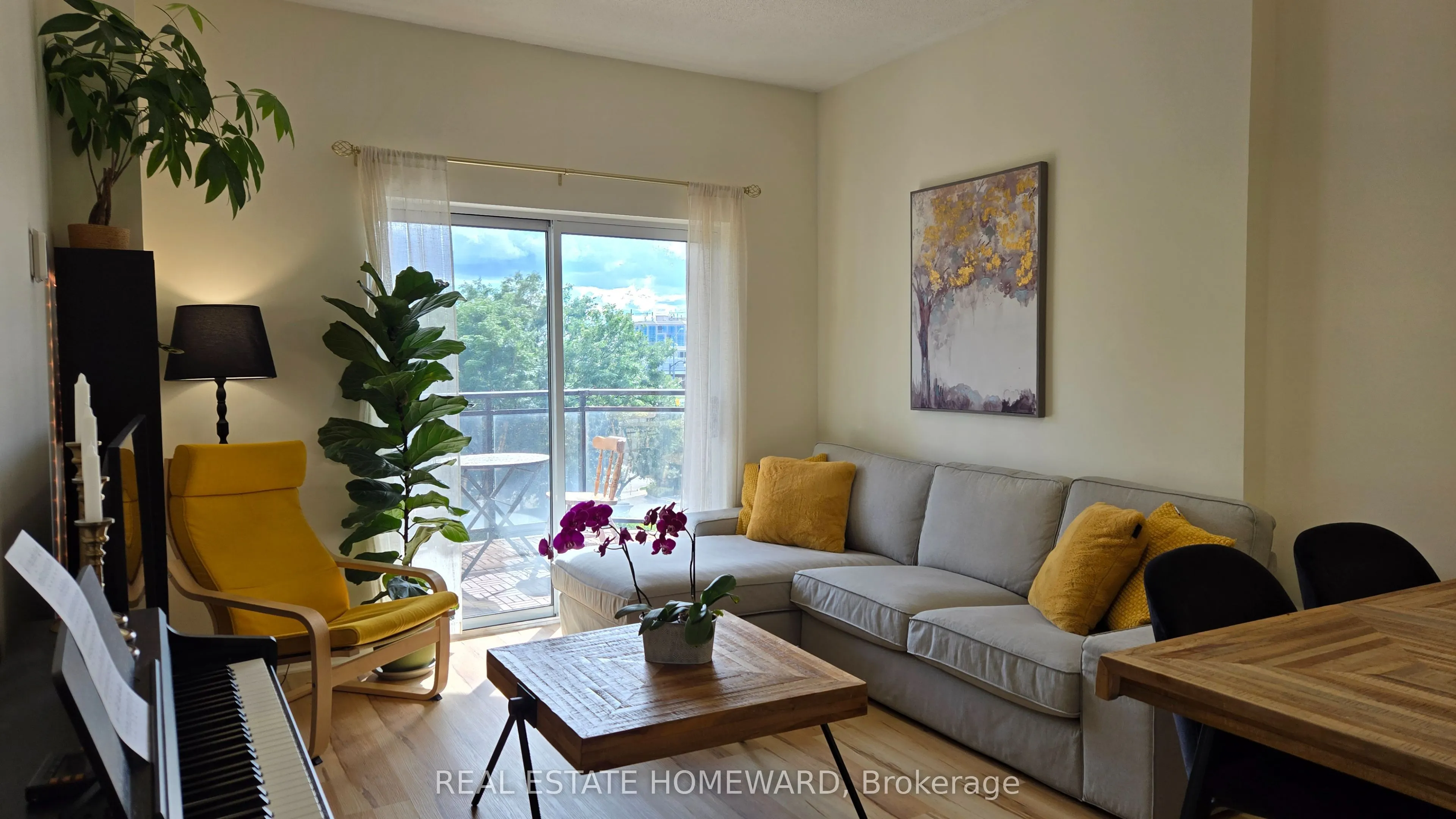 2 Maison Parc Court, #314