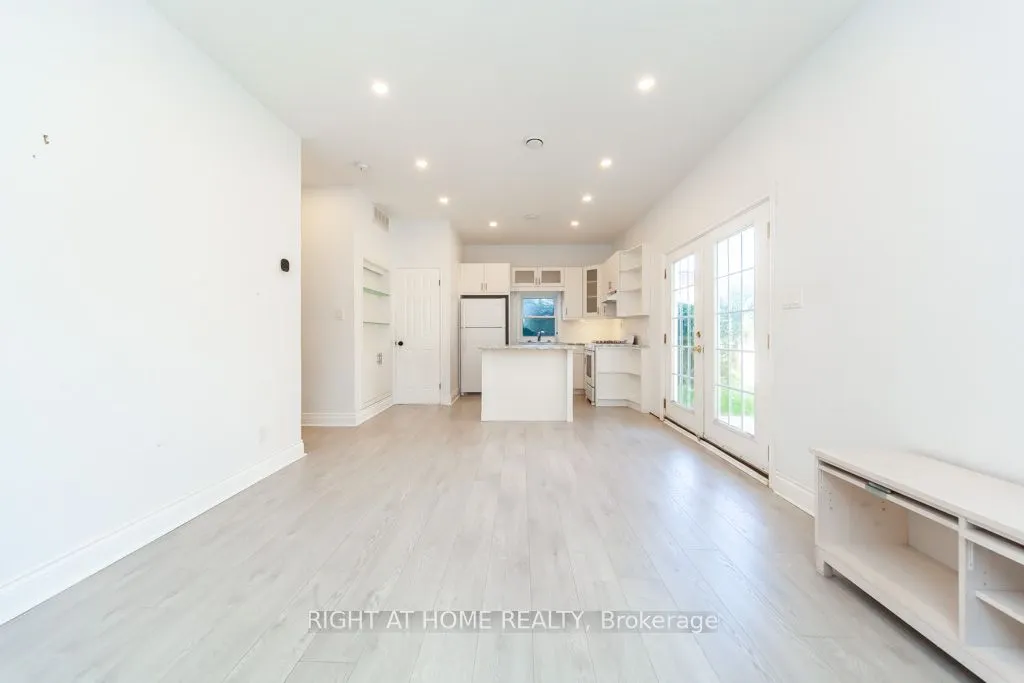 2 Peter Street, #Carriage House
