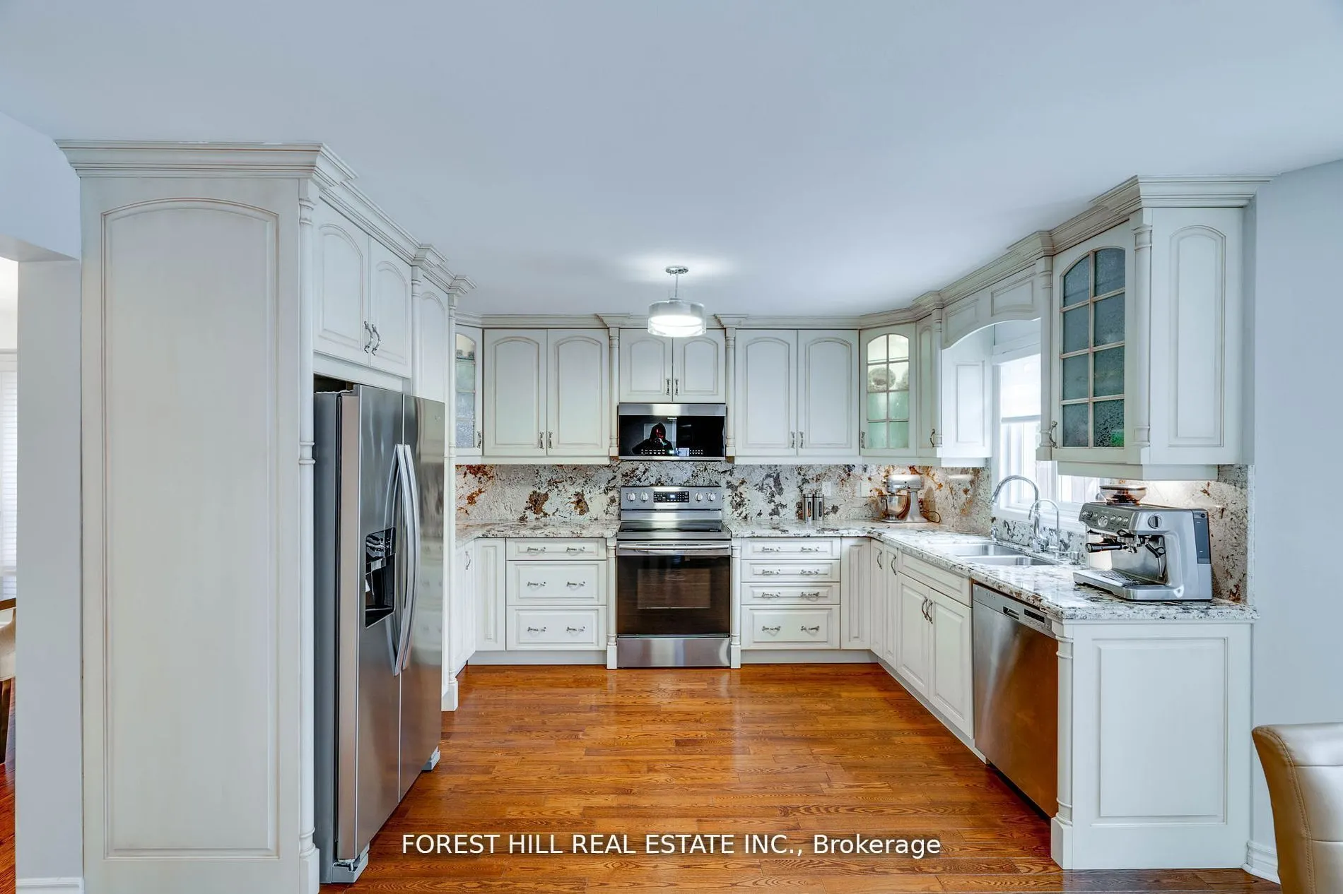 48 Haskell Crescent