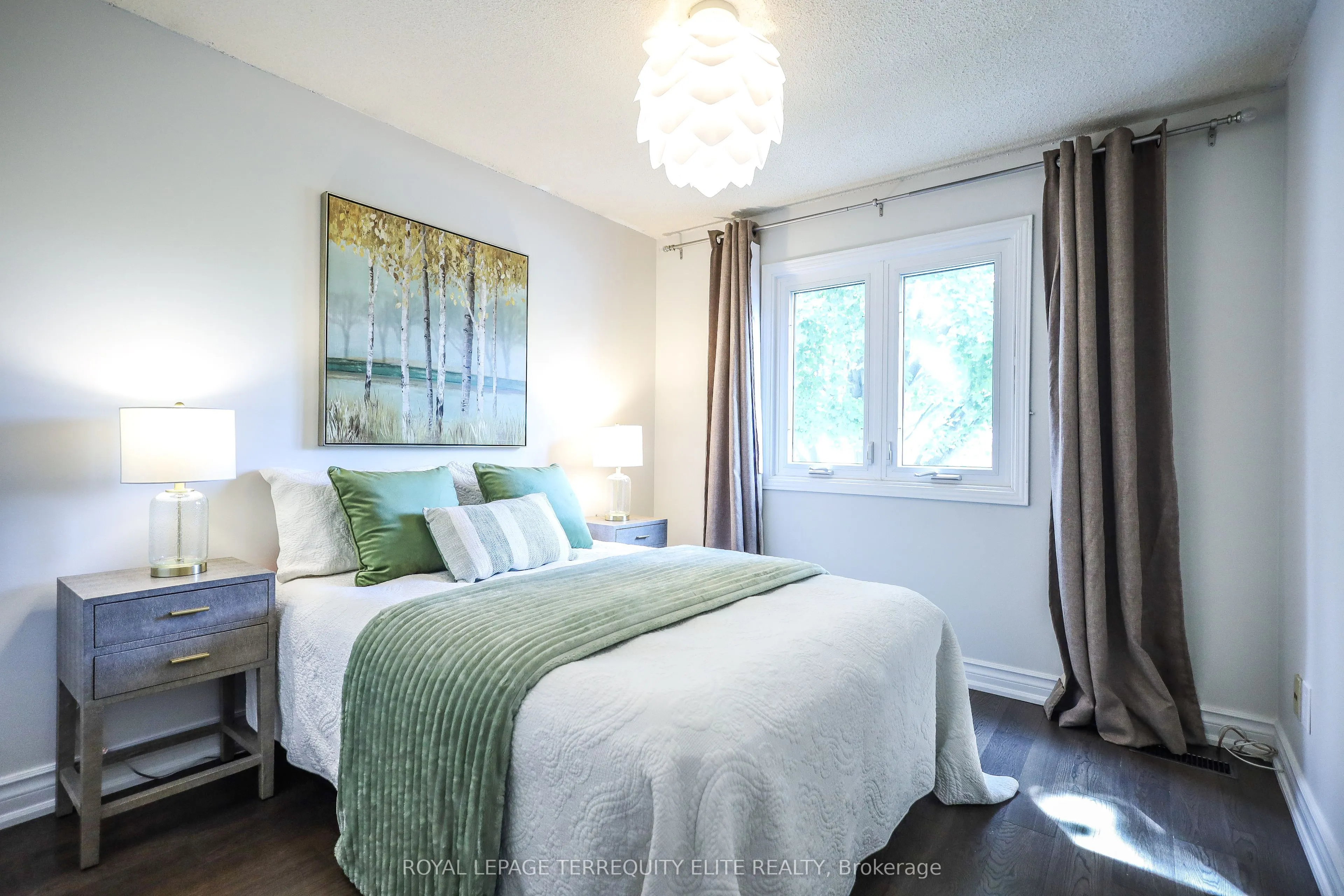 33 Tamarack Drive