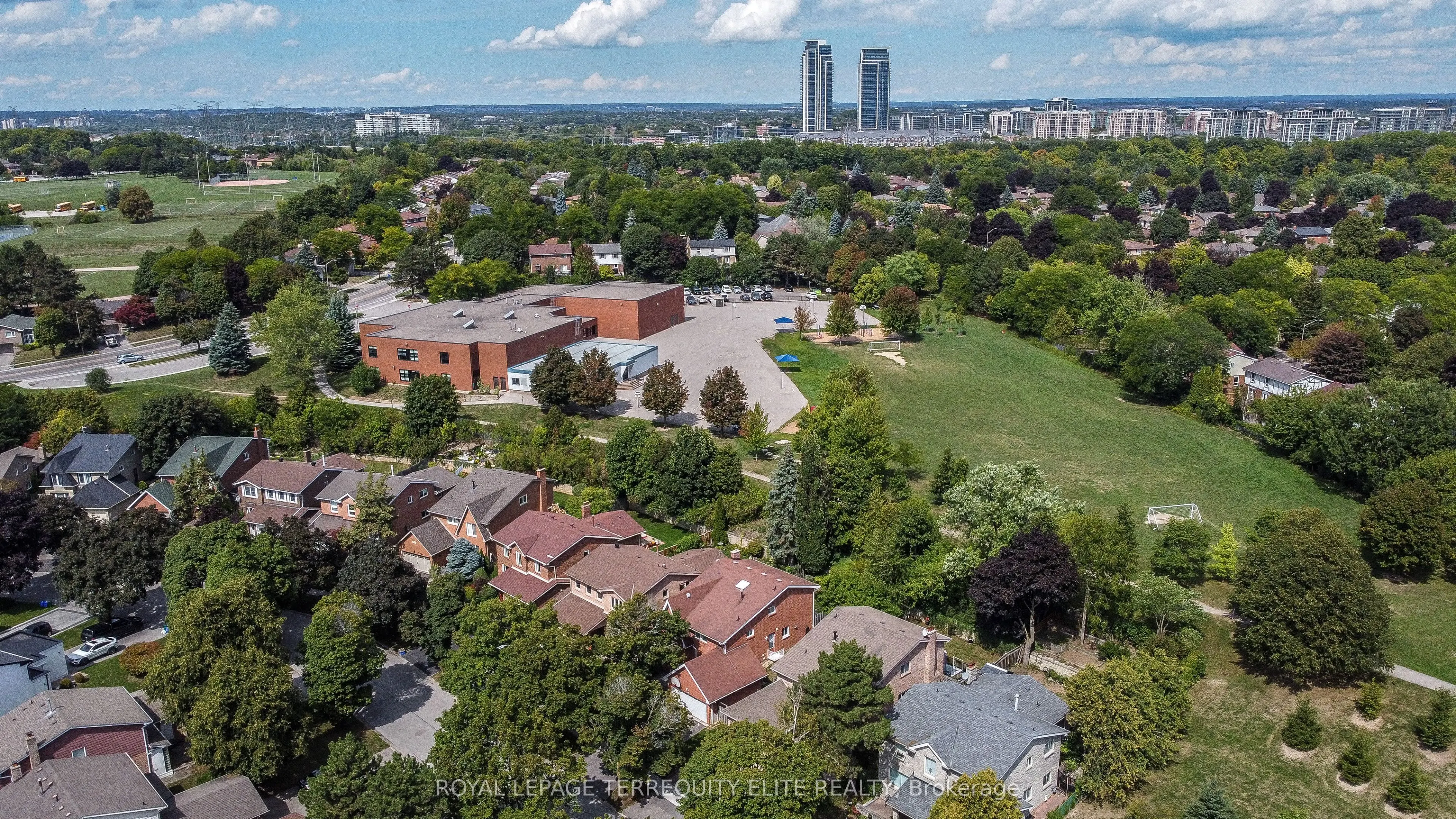 33 Tamarack Drive