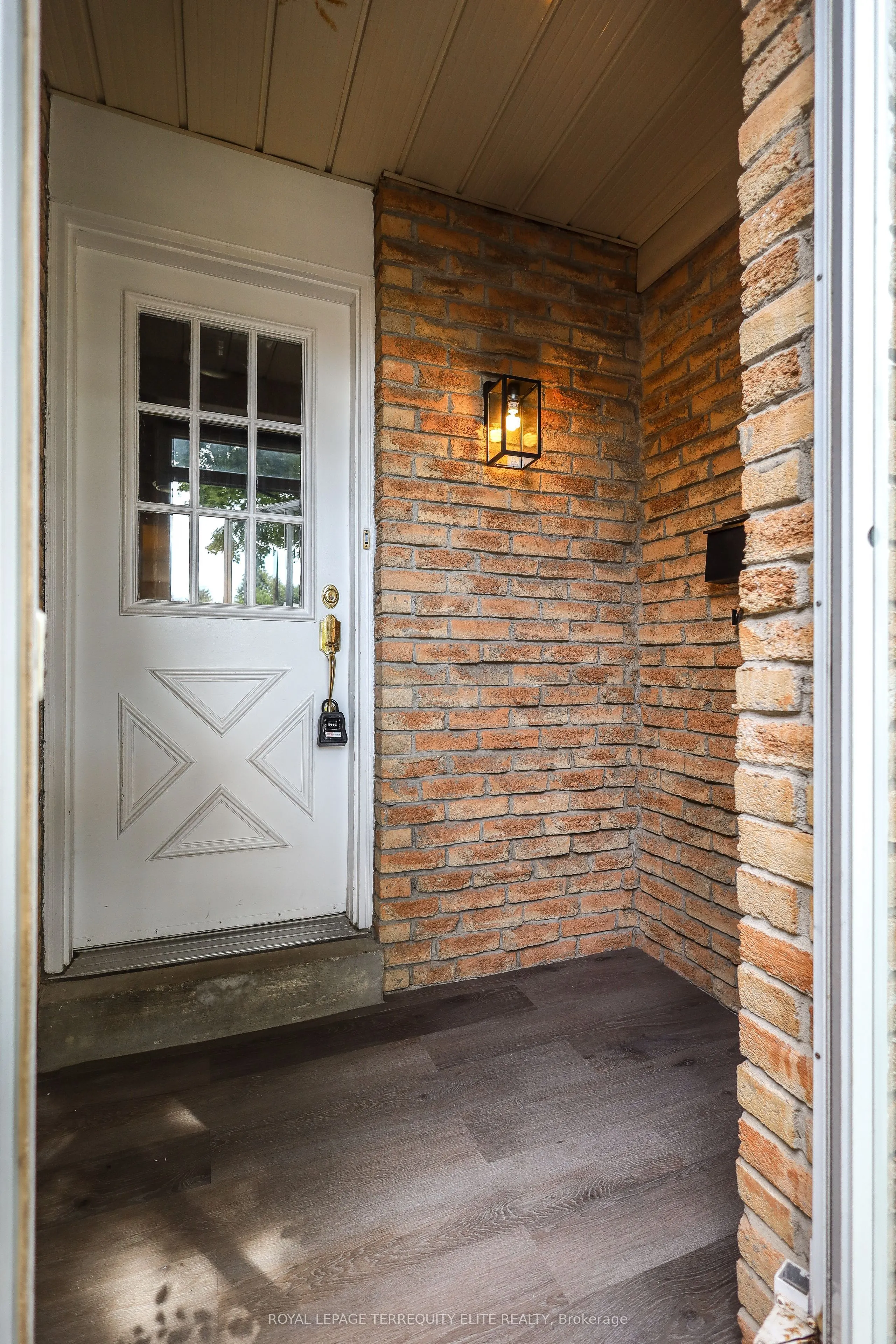 33 Tamarack Drive
