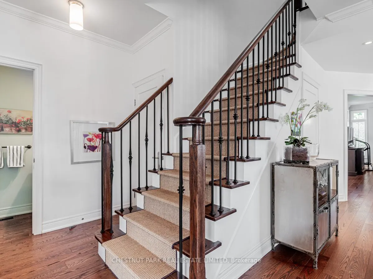 86 Forest Lane Drive