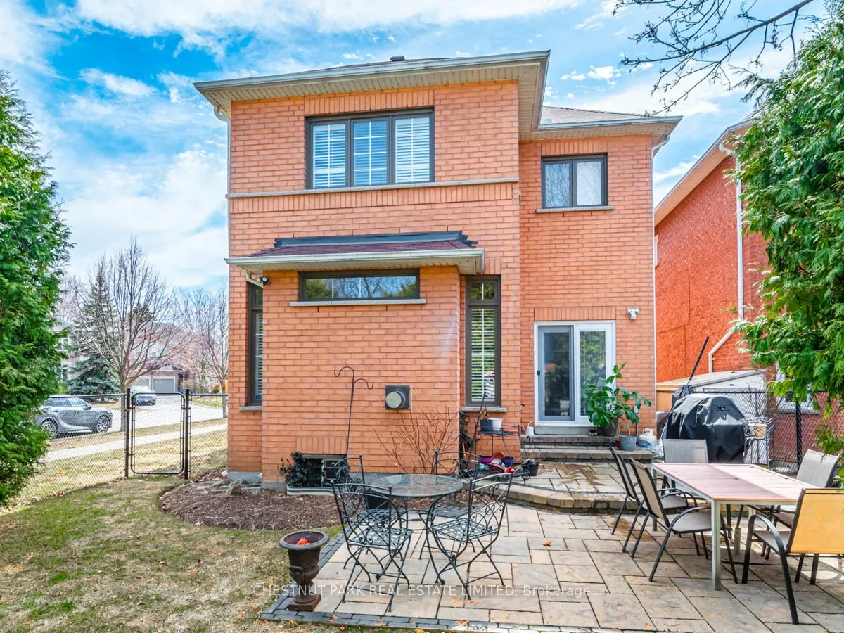 86 Forest Lane Drive