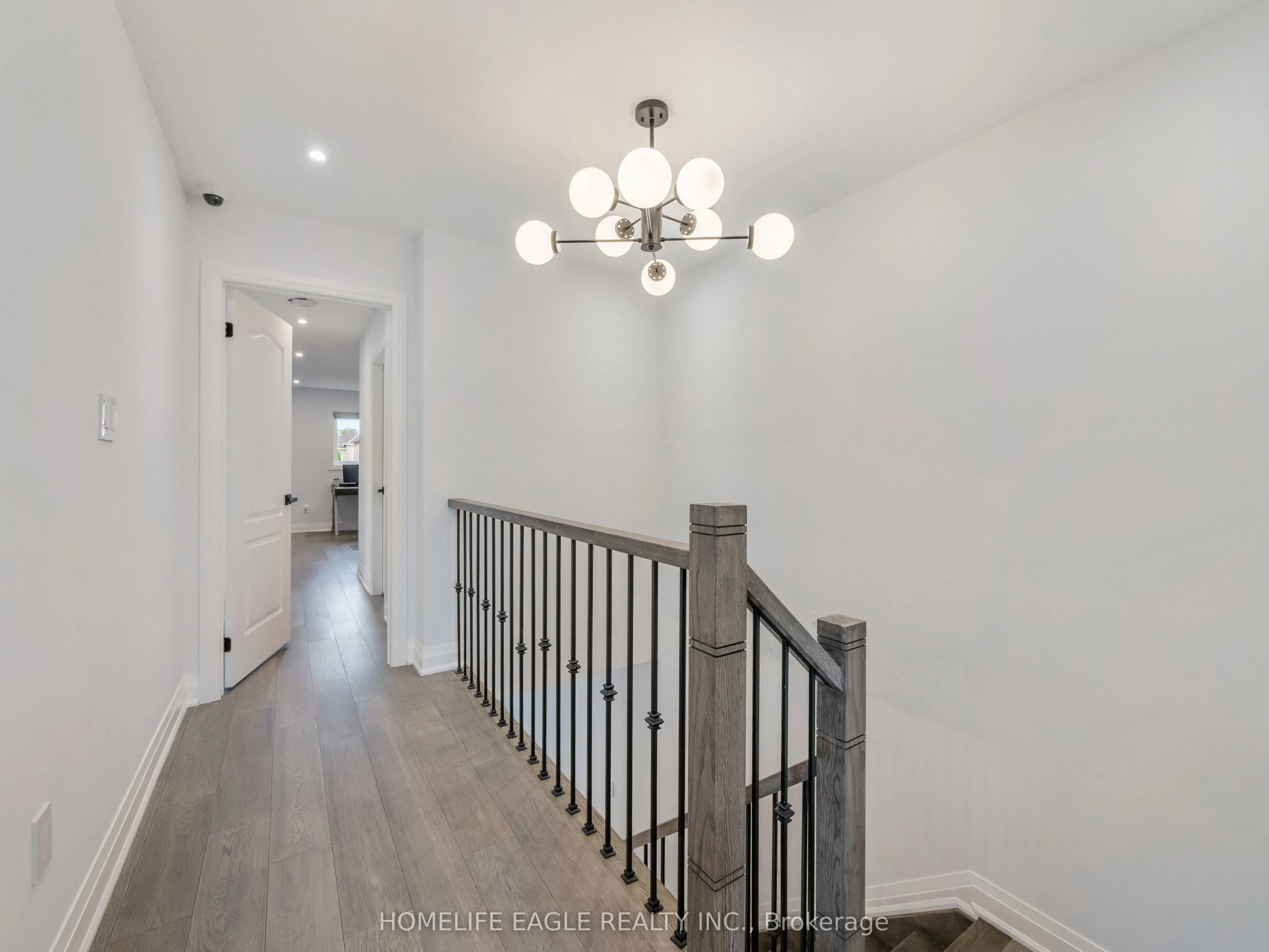 6 Brightsview Drive