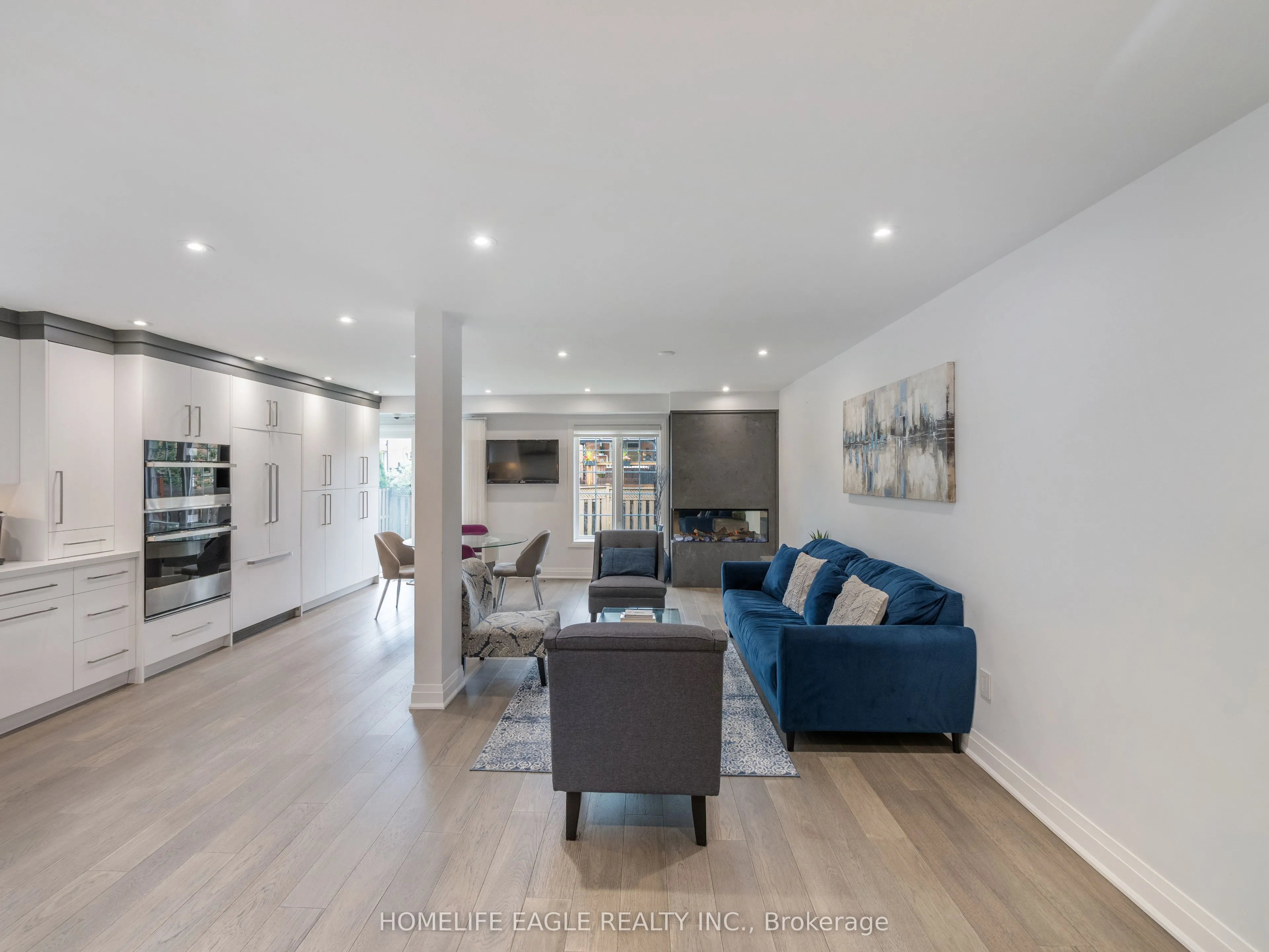 6 Brightsview Drive