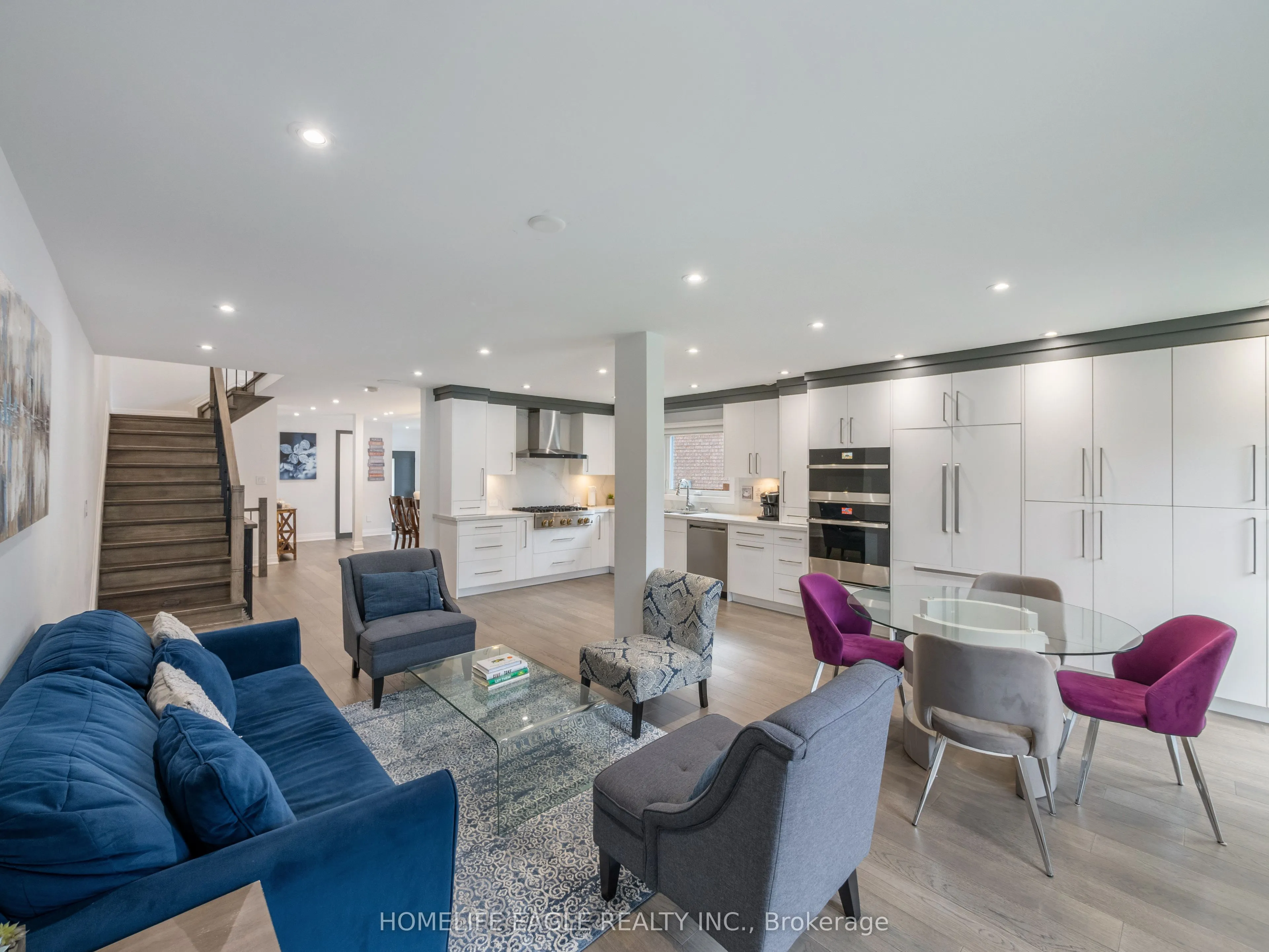6 Brightsview Drive
