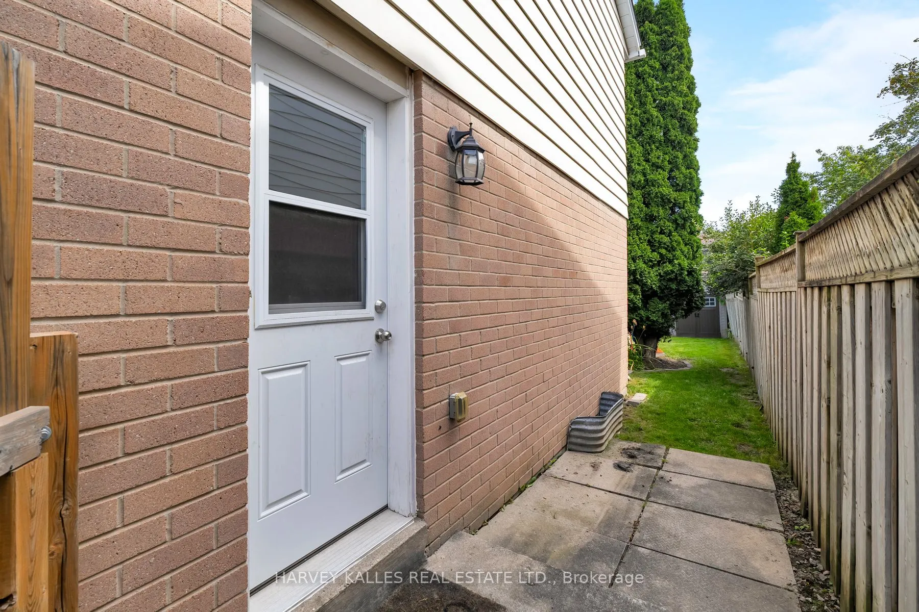 491 Sandford Street