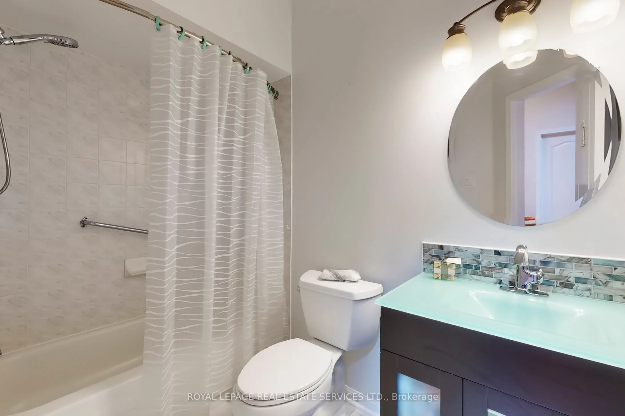 135 Mainprize Crescent
