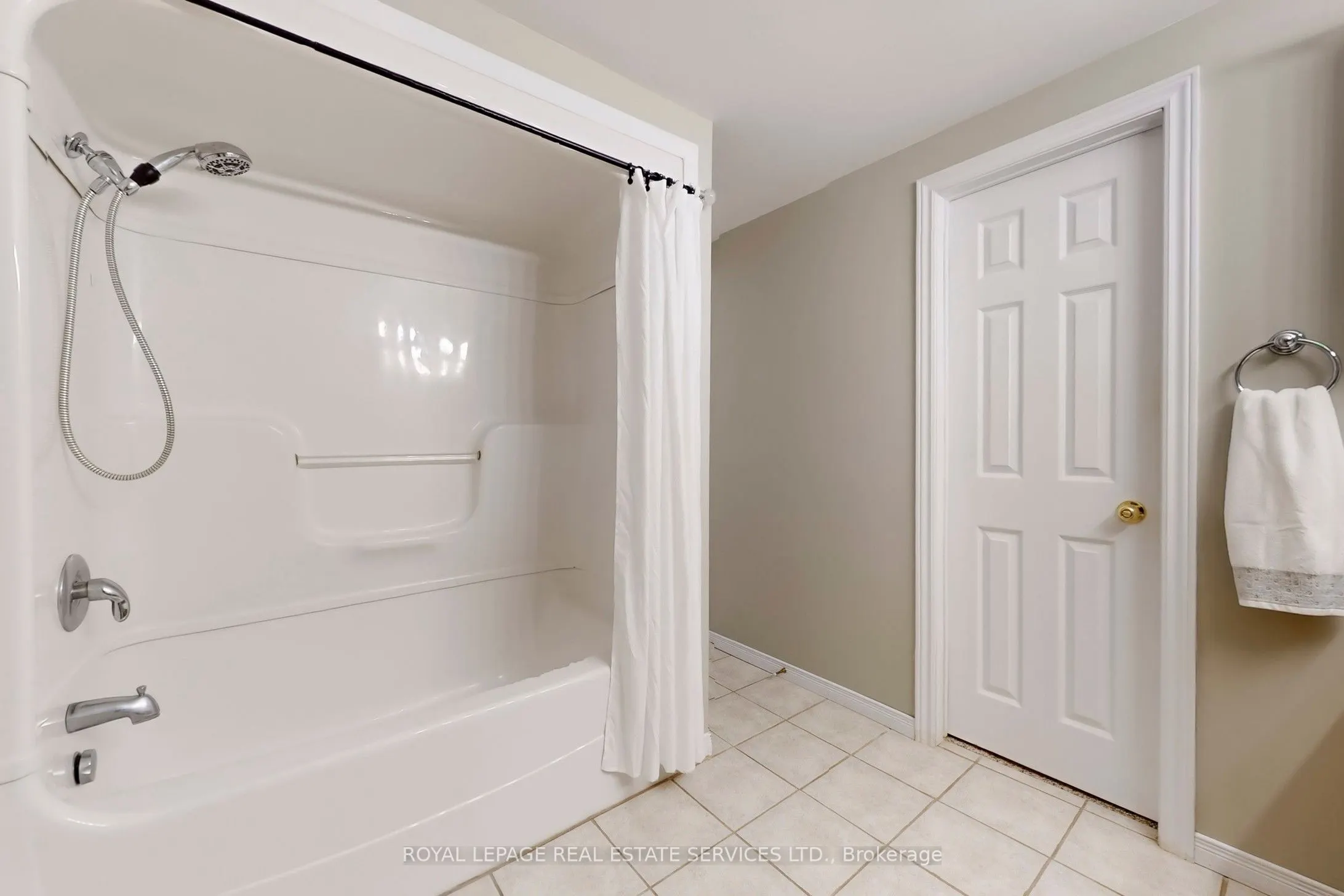 135 Mainprize Crescent
