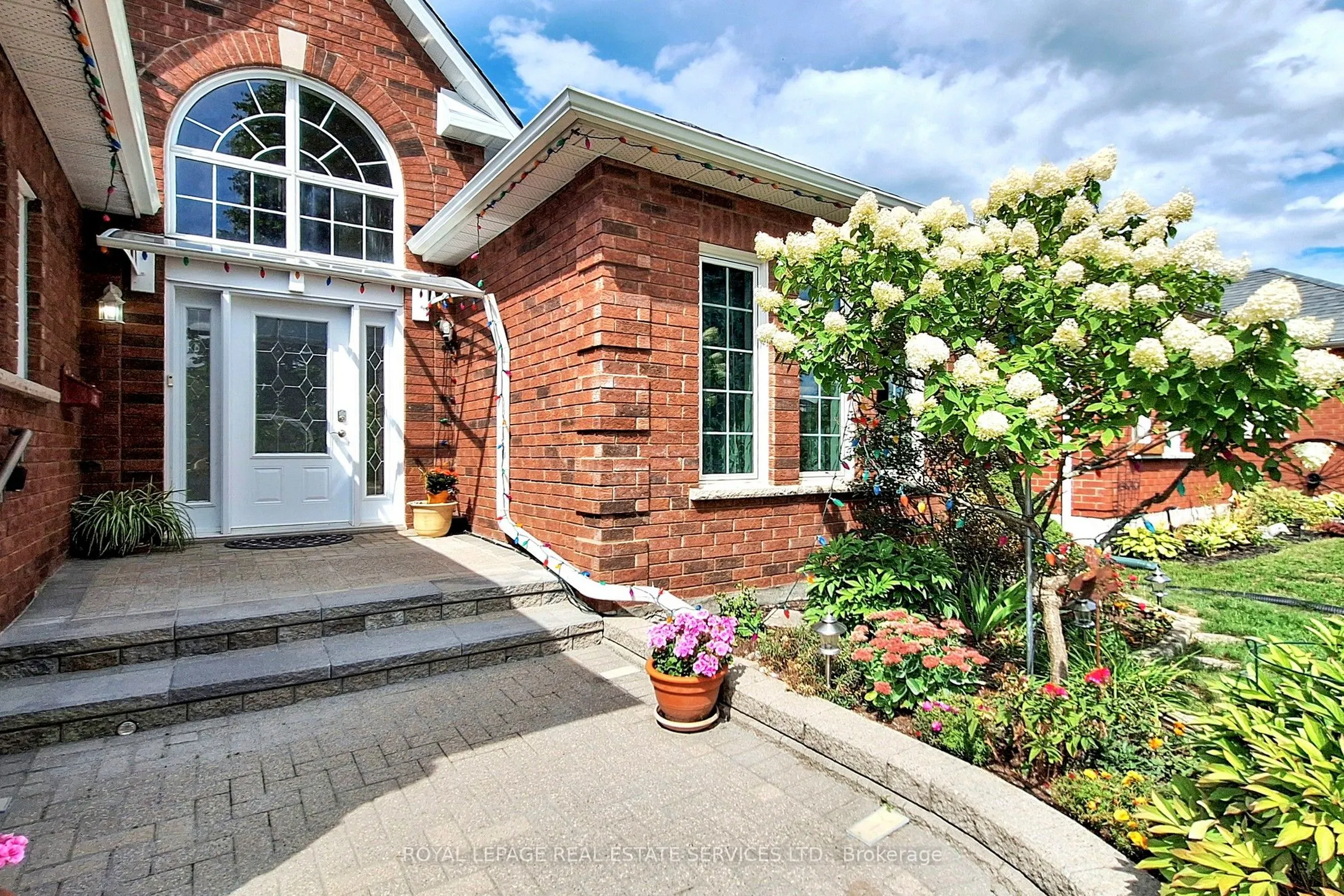 135 Mainprize Crescent