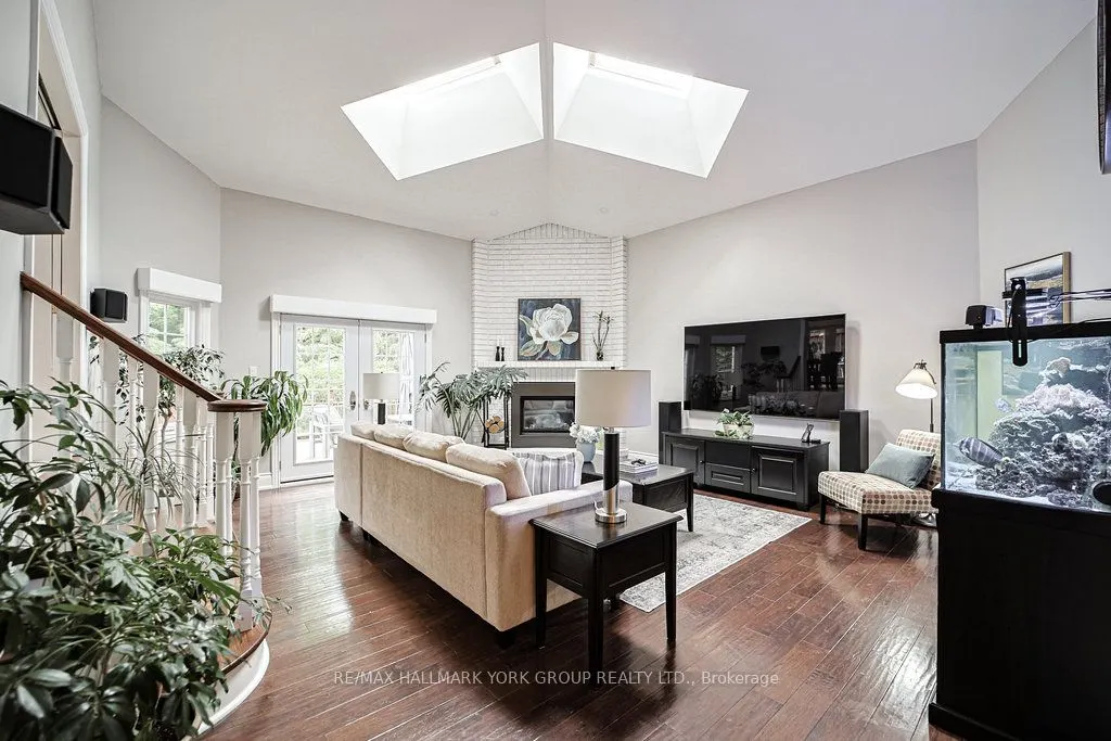 1032 Sir Ivor Court