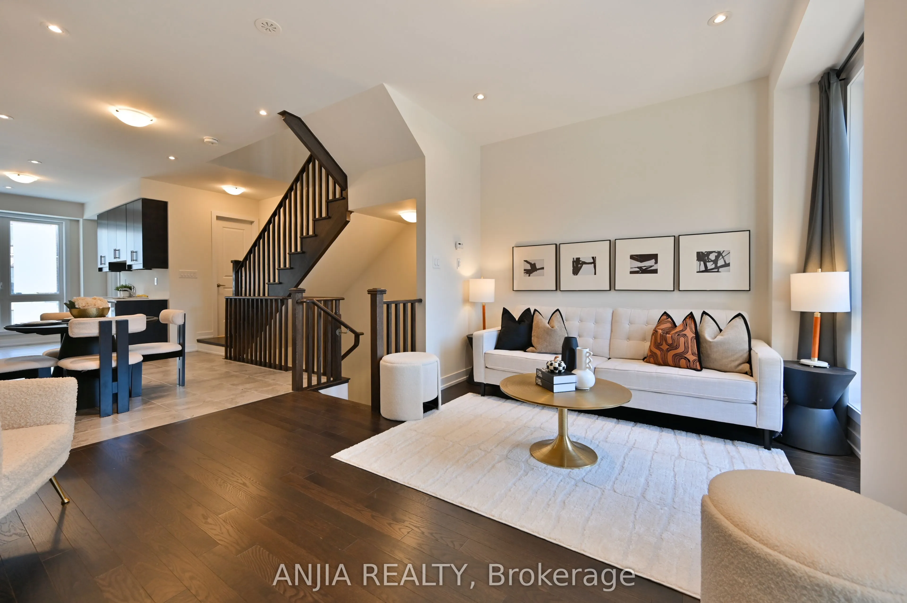 100 Stauffer Crescent