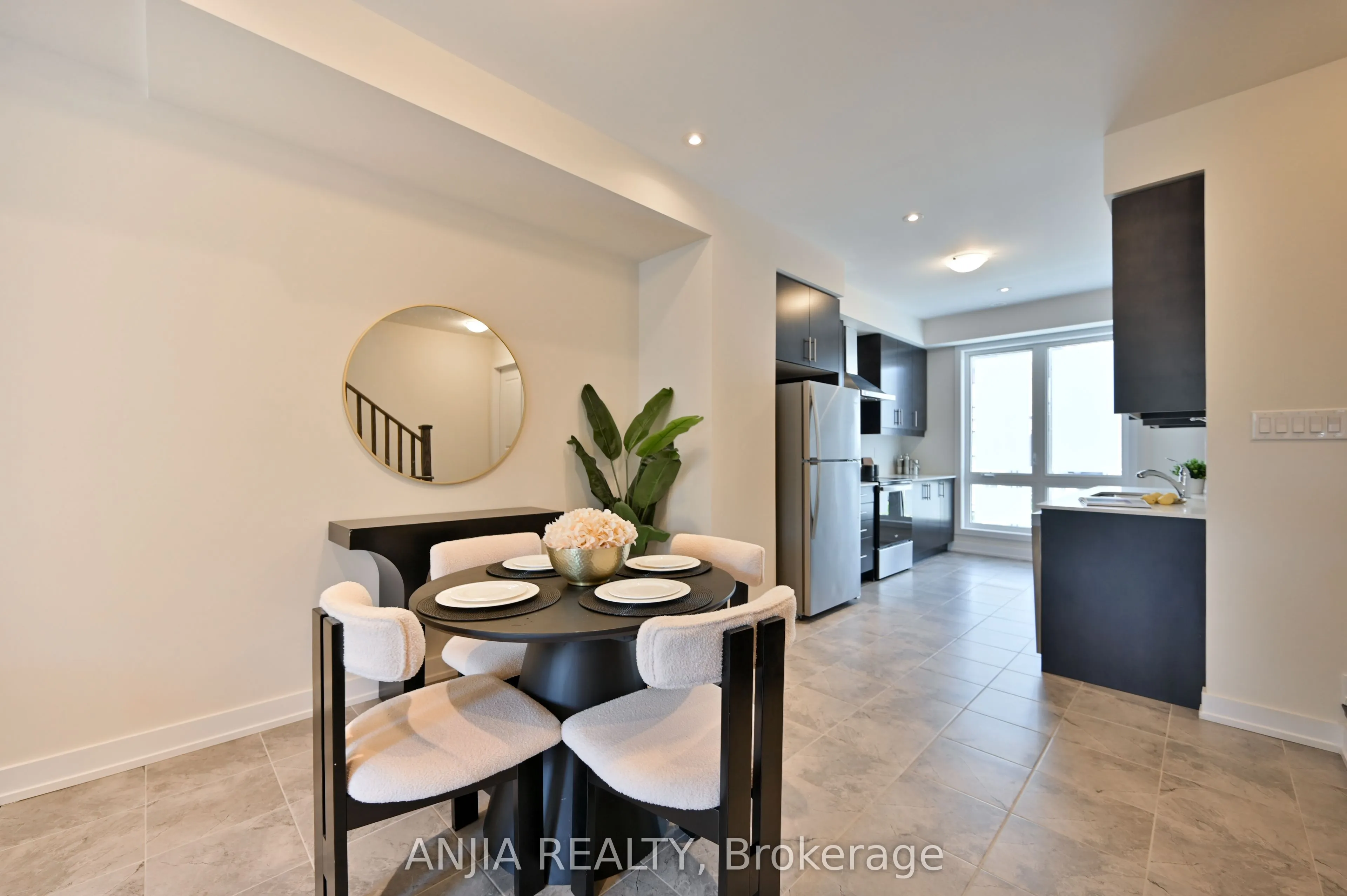 100 Stauffer Crescent