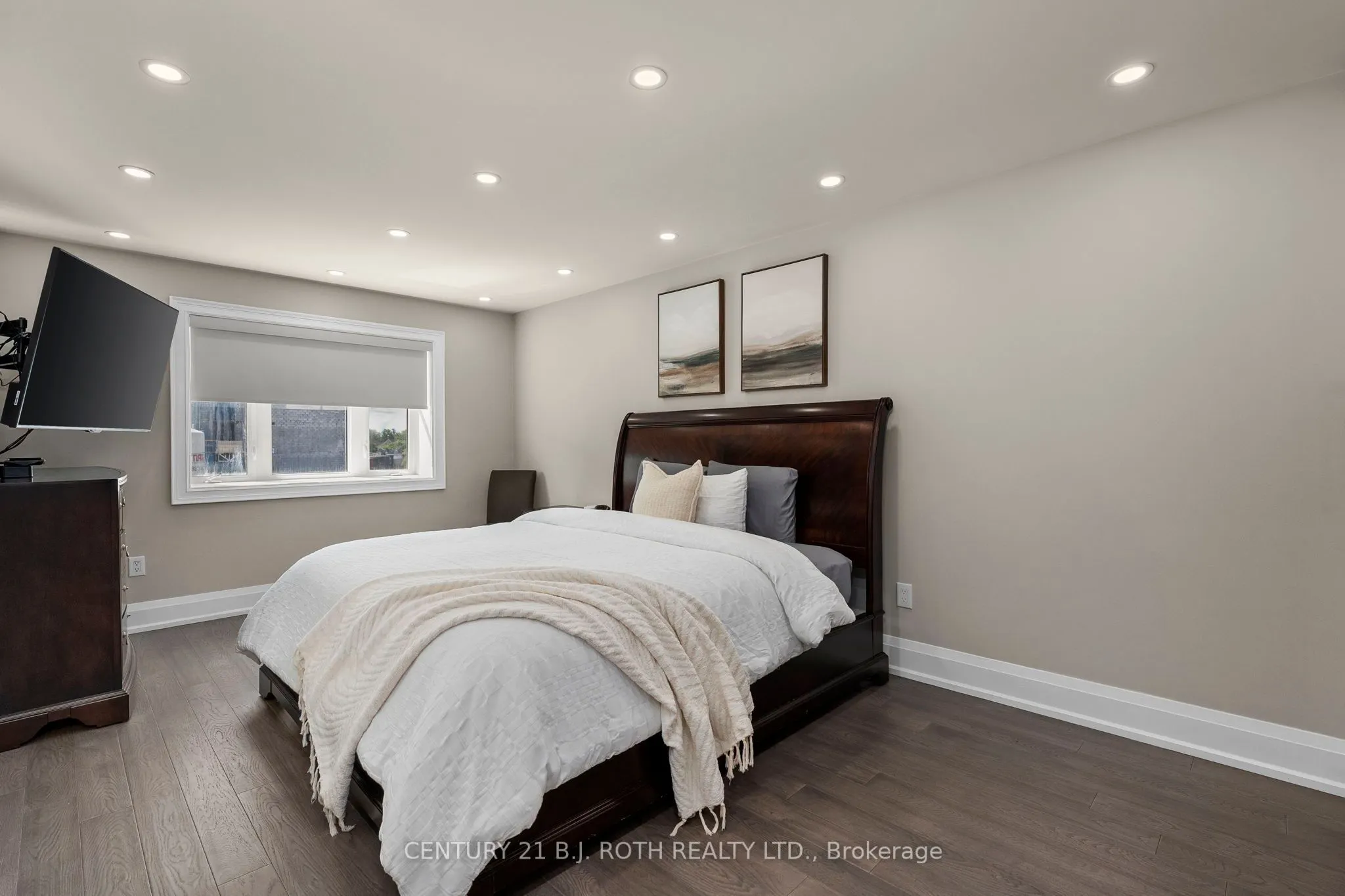 8032 KIPLING Avenue, #15